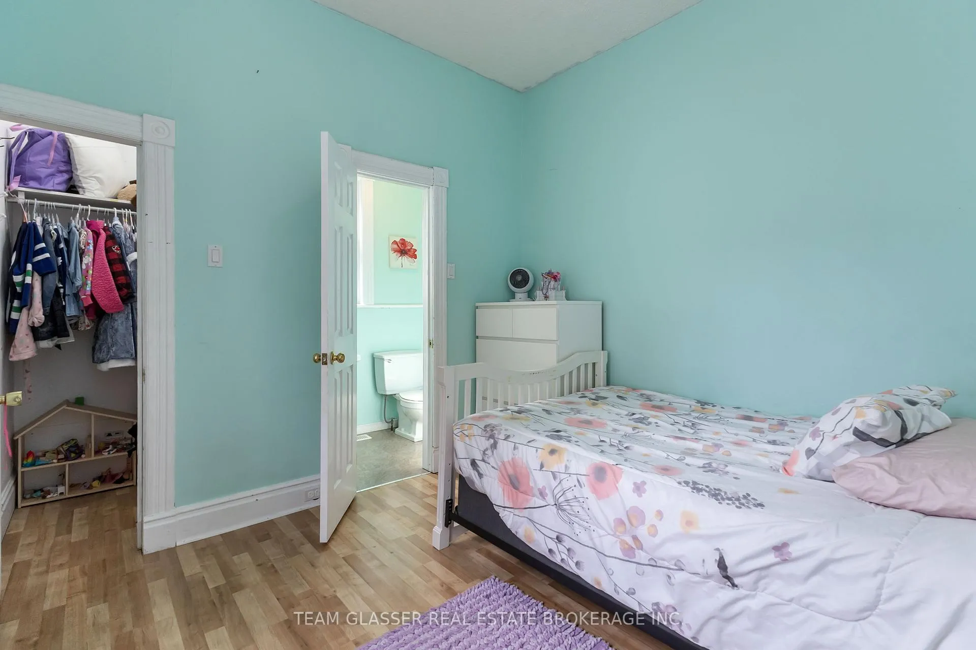 Photo 31 of 57 Locust Street, St. Thomas — HOMEH