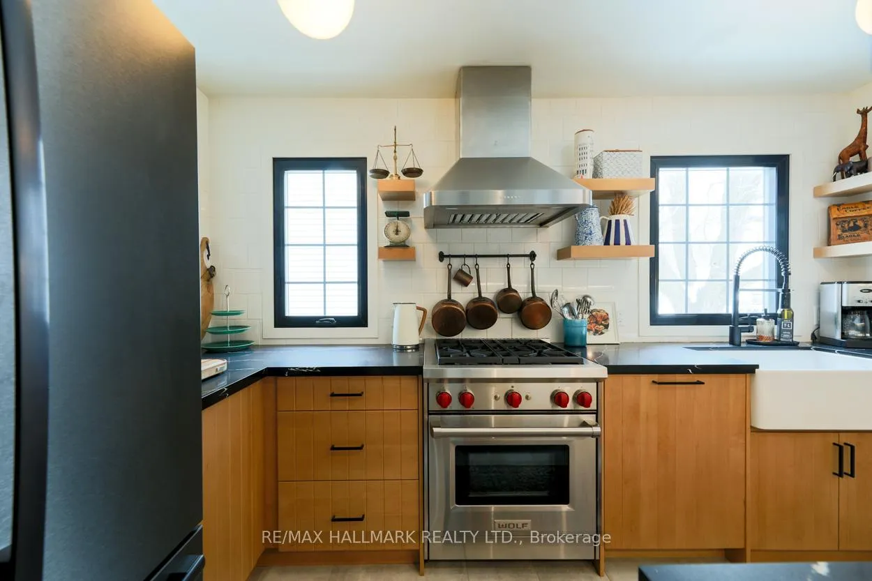Photo 8 of 6 Warvet Crescent, Toronto, O'Connor-Parkview — HOMEH