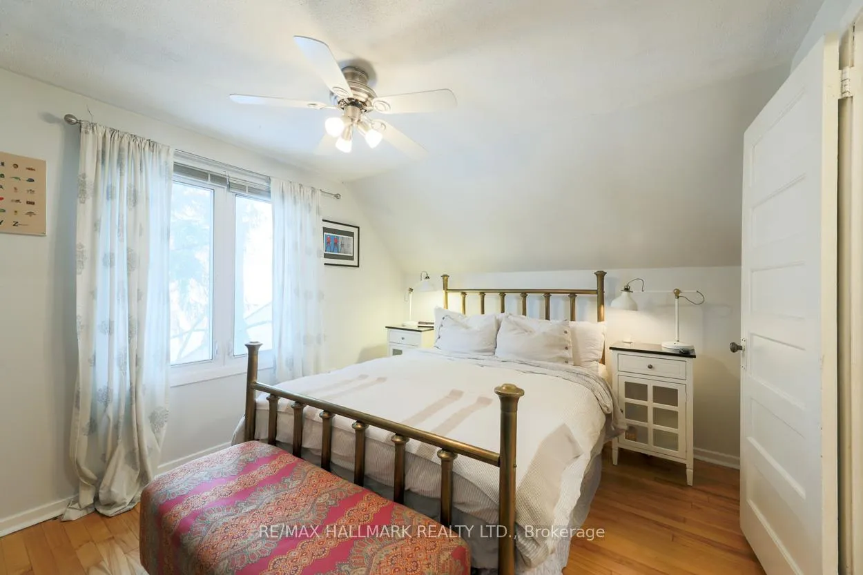 Photo 13 of 6 Warvet Crescent, Toronto, O'Connor-Parkview — HOMEH