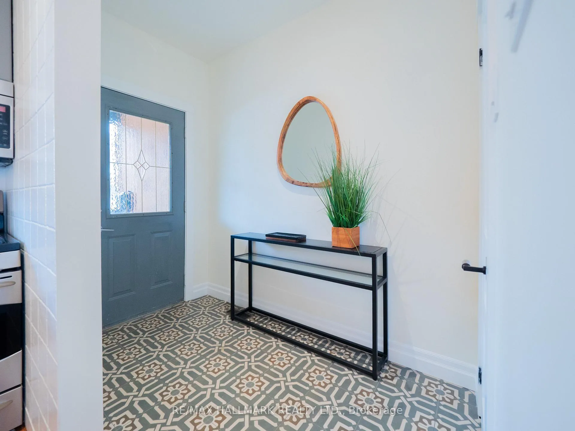 Photo 3 of 55 Galt Avenue, Toronto, South Riverdale — HOMEH