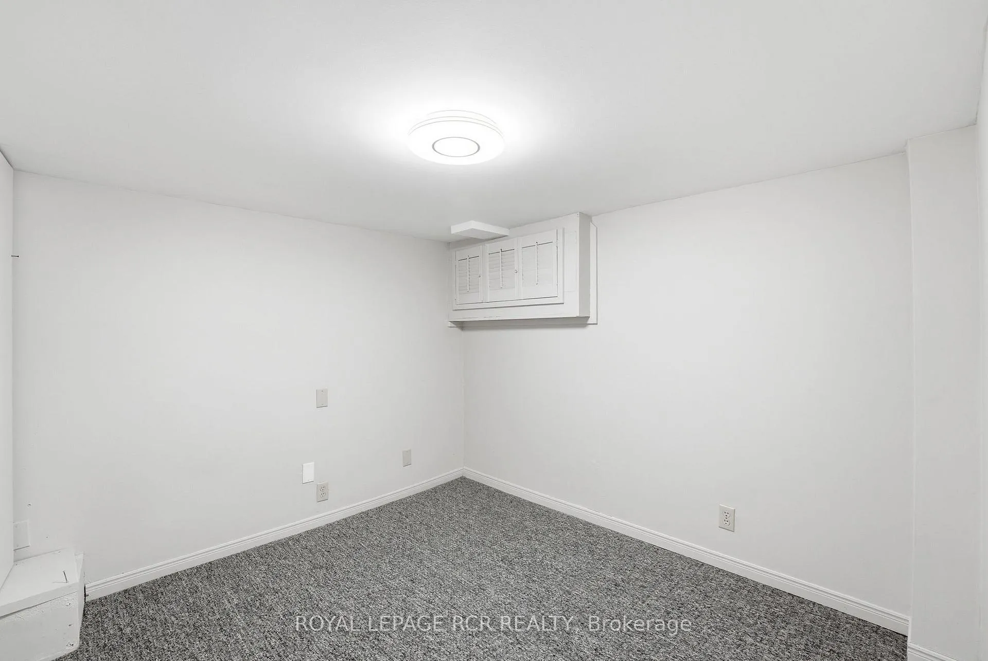 Photo 14 of 83 Industrial Parkway S, Aurora, Aurora Village — HOMEH