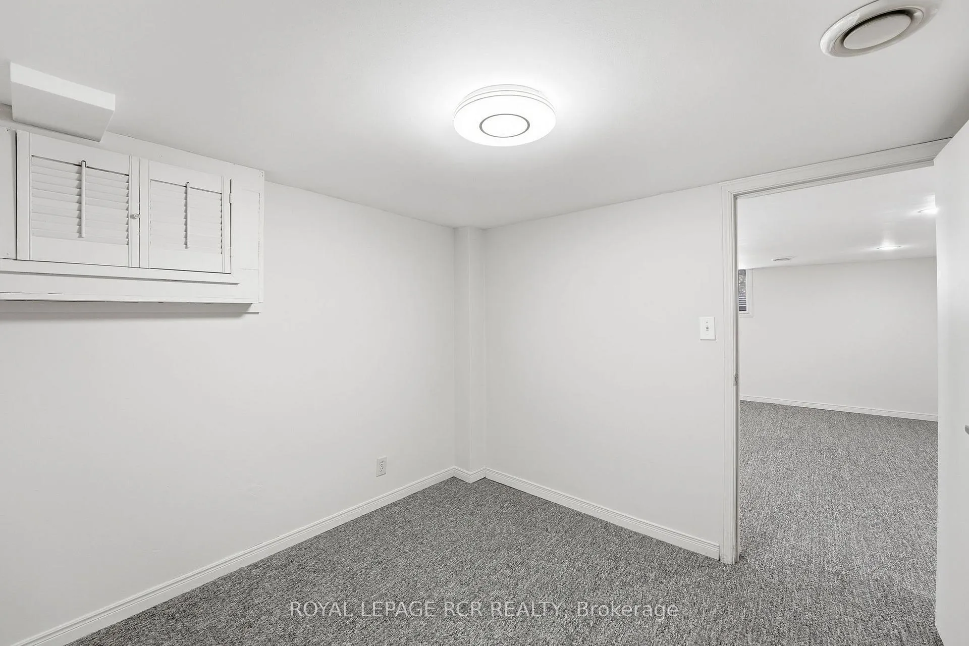 Photo 16 of 83 Industrial Parkway S, Aurora, Aurora Village — HOMEH