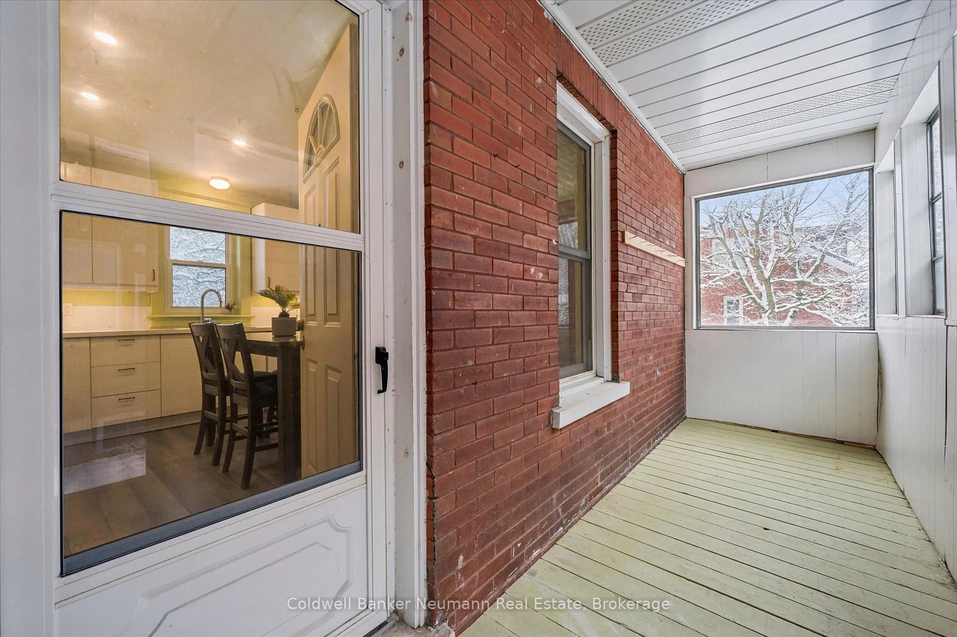 Photo 33 of 20 Brunswick Avenue, Kitchener — HOMEH