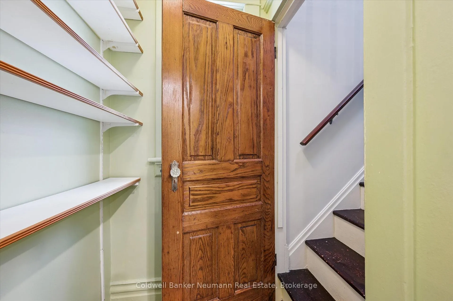 Photo 35 of 20 Brunswick Avenue, Kitchener — HOMEH