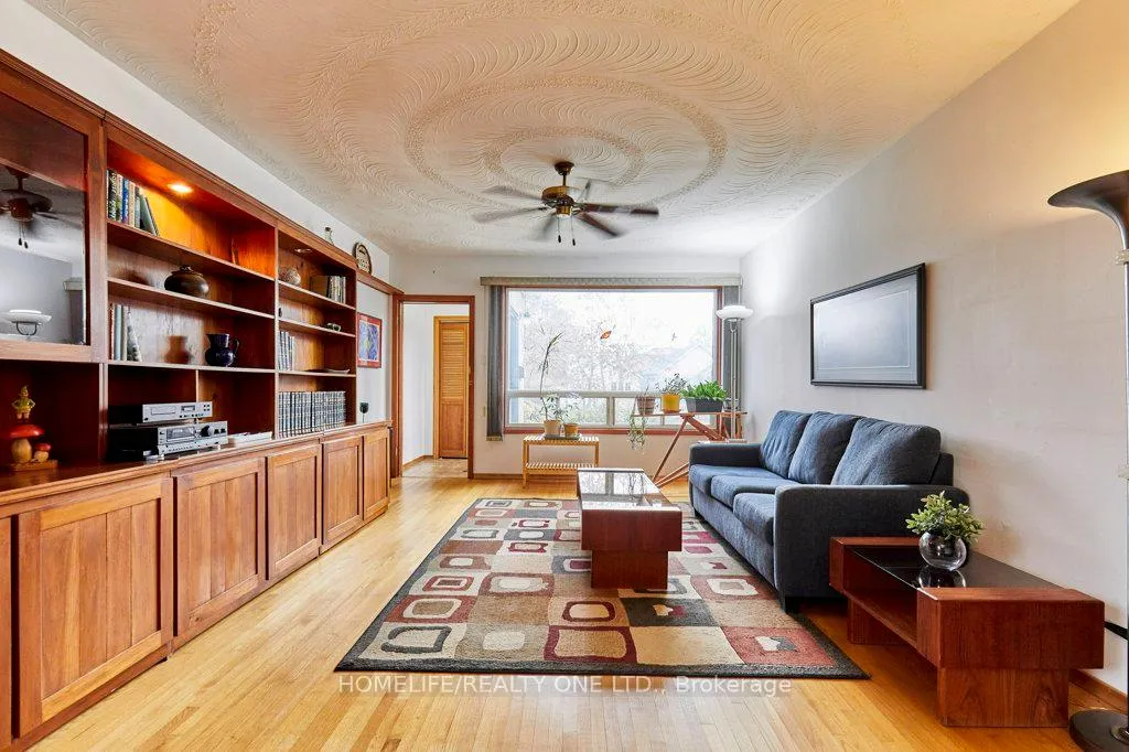 Photo 5 of 262 Glebemount Avenue, Toronto, Danforth Village-East York — HOMEH