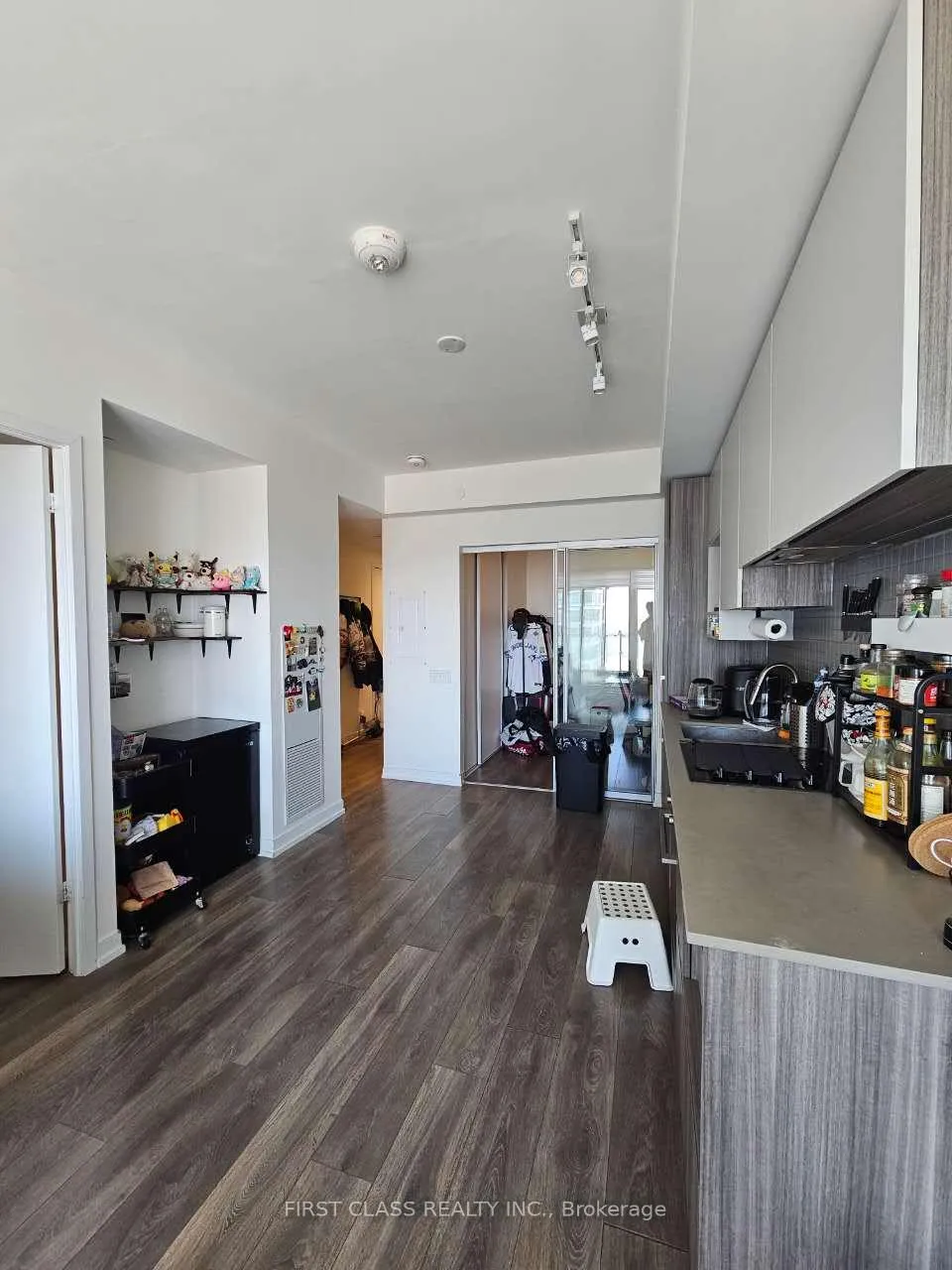 Photo 3 of Unit 5507, 898 Portage Parkway, Vaughan, Vaughan Corporate Centre — HOMEH