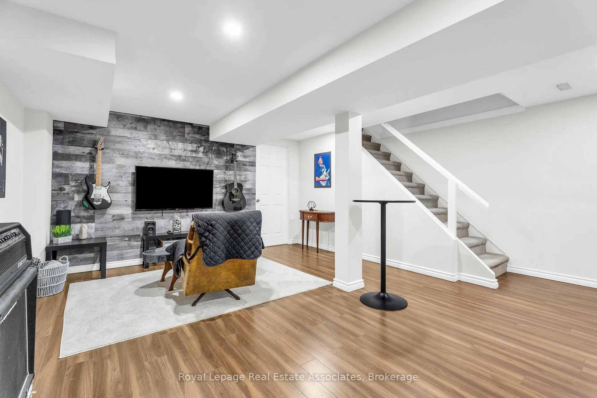 Photo 22 of Unit 31, 20 Mountainview Road S, Halton Hills, Georgetown — HOMEH