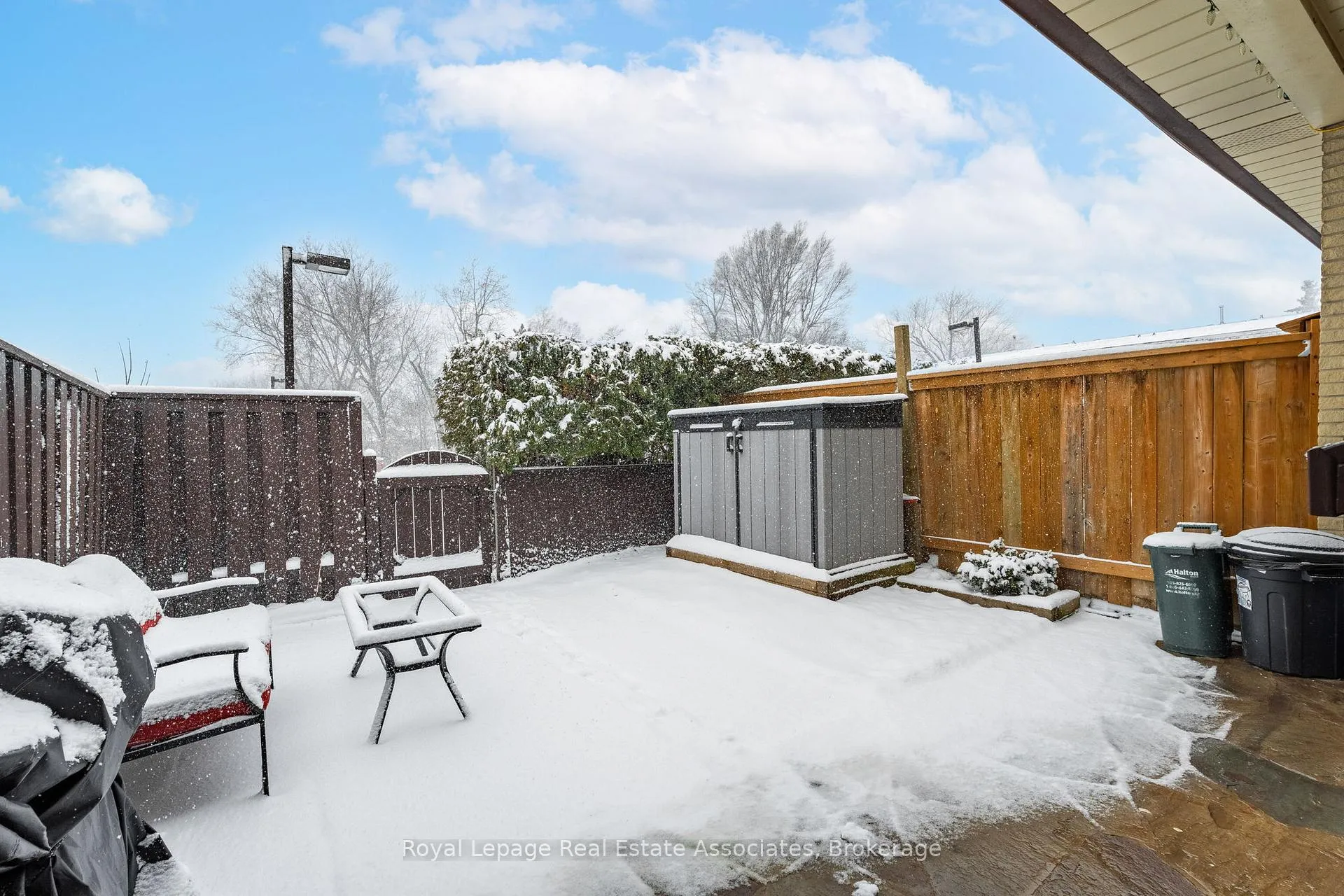 Photo 26 of Unit 31, 20 Mountainview Road S, Halton Hills, Georgetown — HOMEH