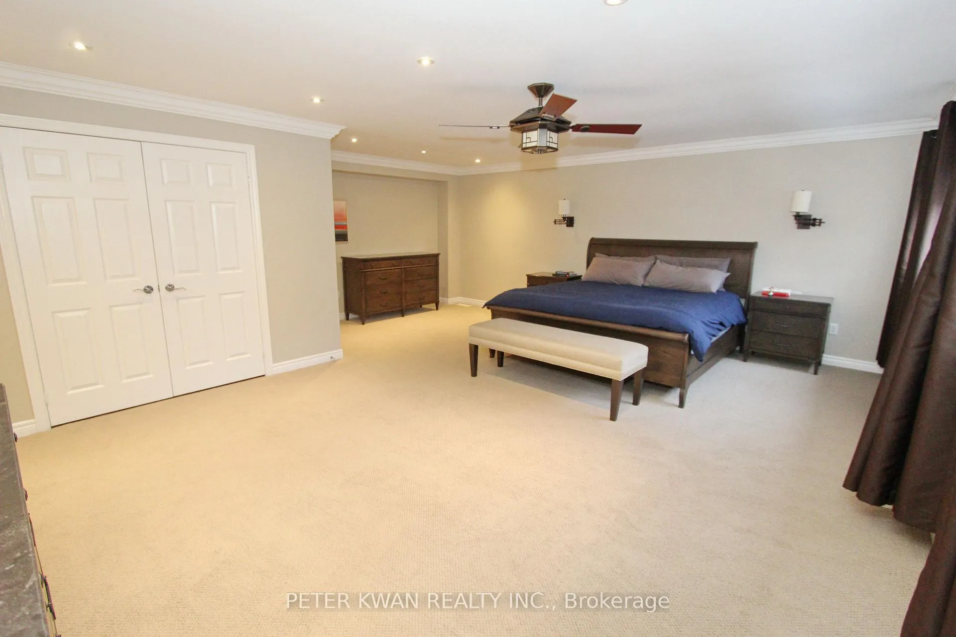 Photo 17 of 19 Seabreeze Avenue, Vaughan, Patterson — HOMEH