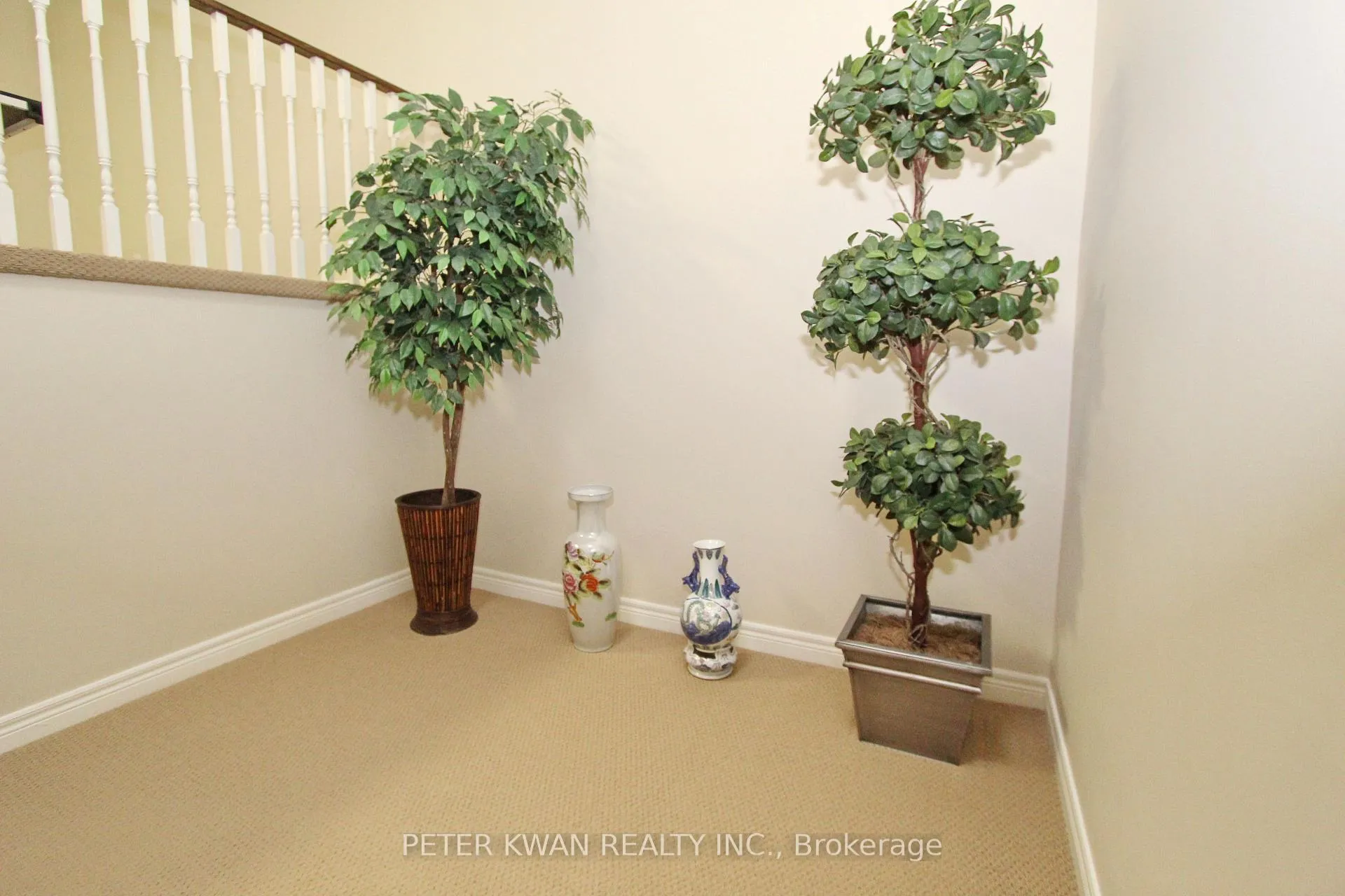 Photo 30 of 19 Seabreeze Avenue, Vaughan, Patterson — HOMEH
