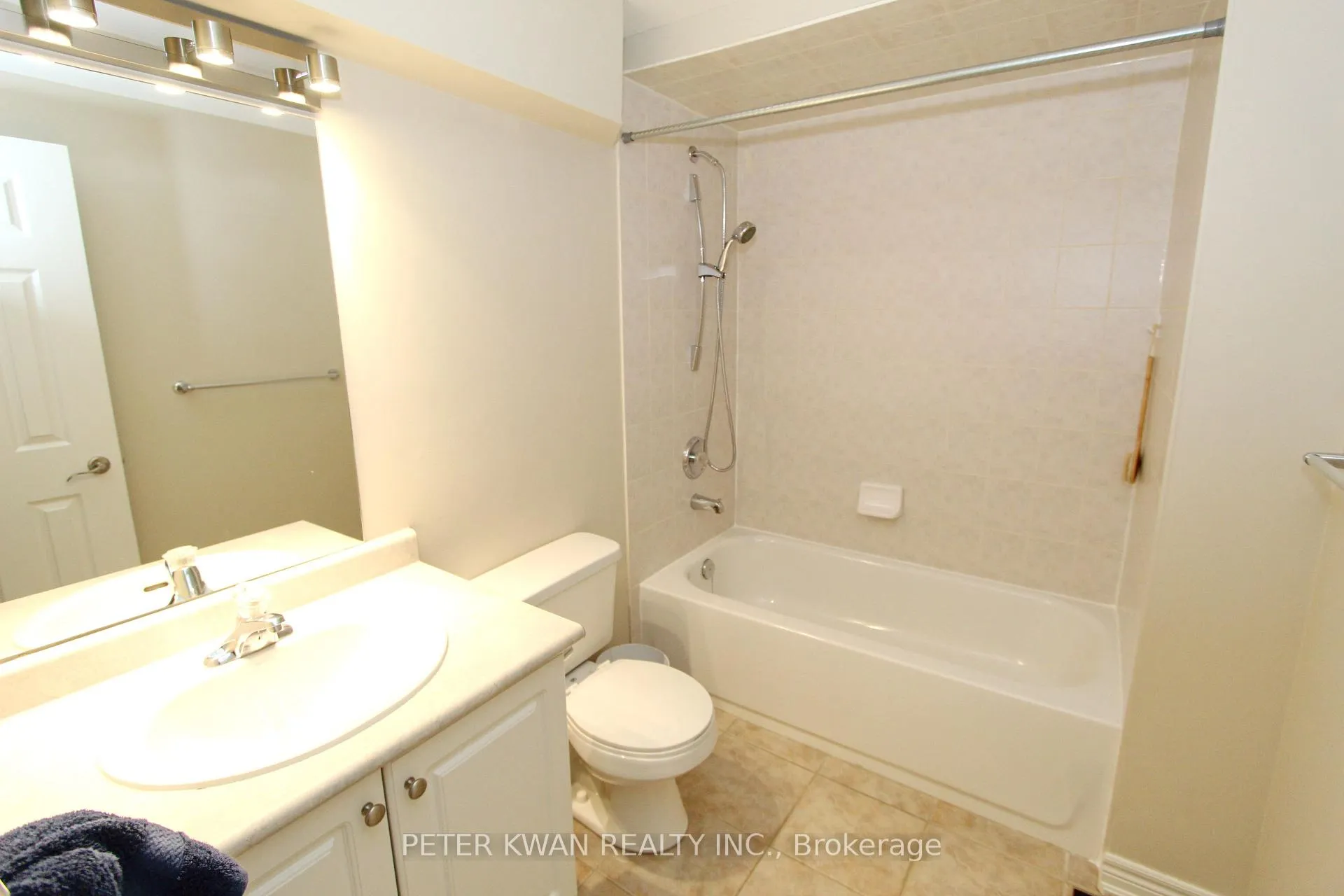 Photo 41 of 19 Seabreeze Avenue, Vaughan, Patterson — HOMEH