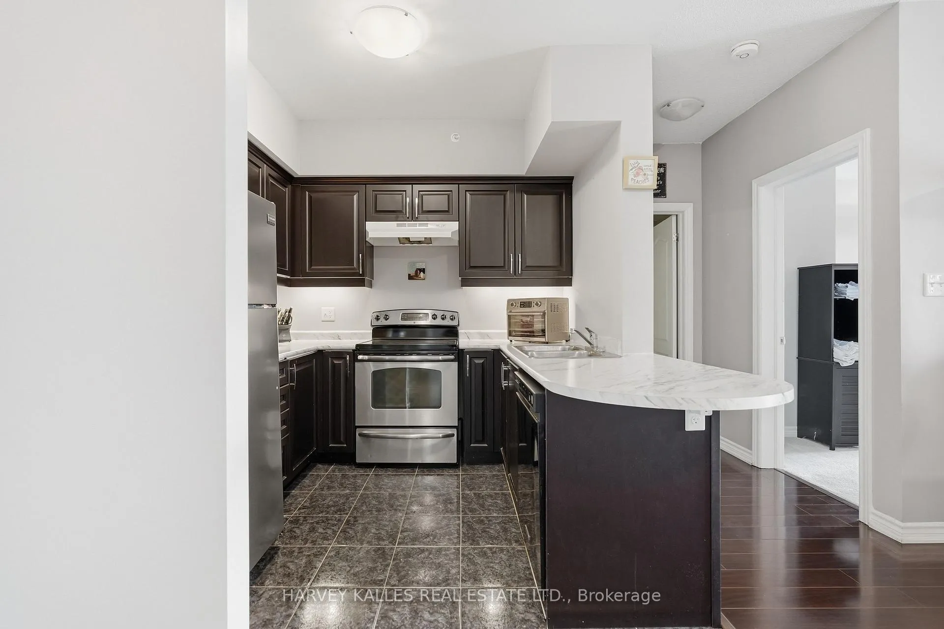Photo 14 of Unit 303, 45 Ferndale Drive, Barrie, Ardagh — HOMEH