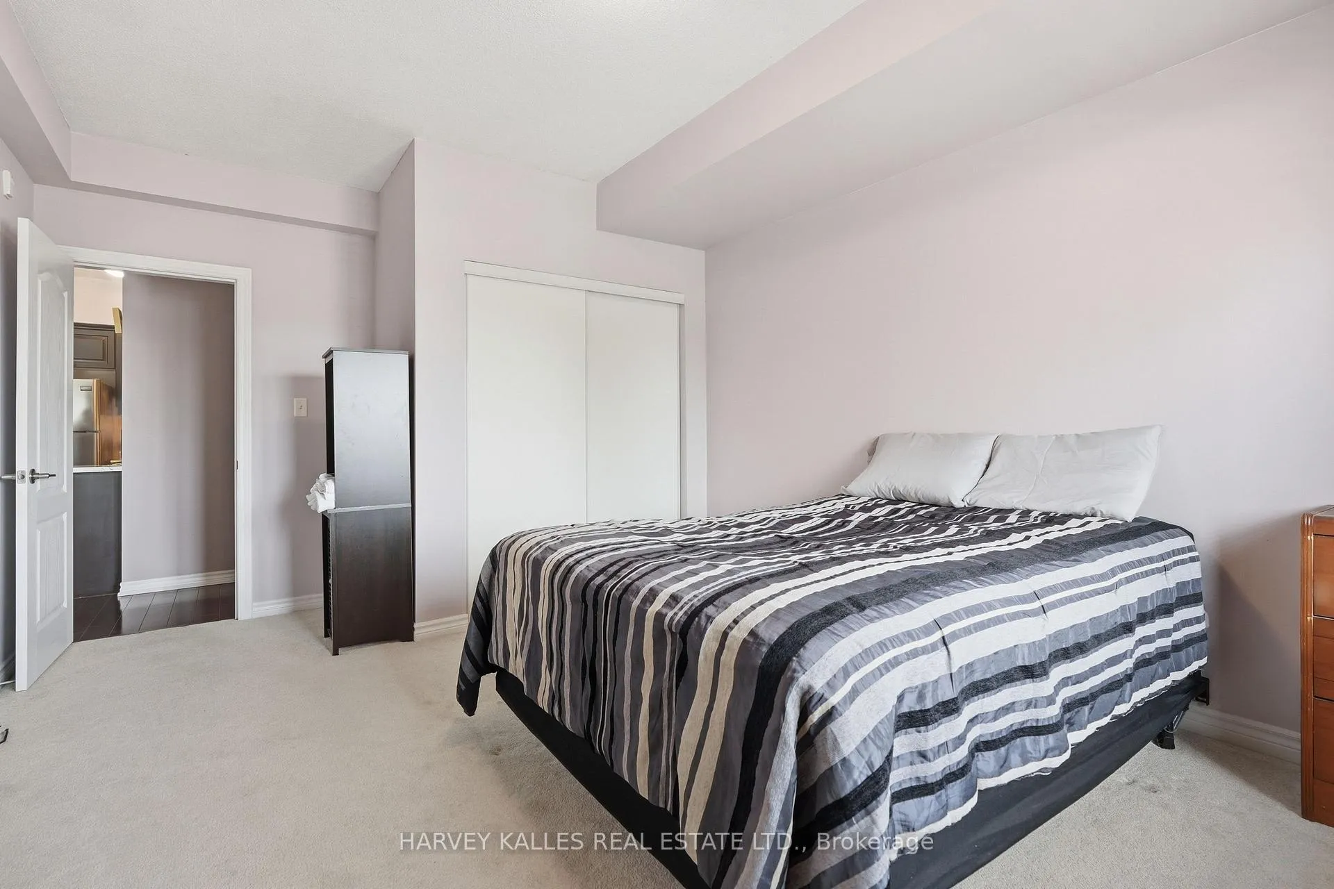 Photo 17 of Unit 303, 45 Ferndale Drive, Barrie, Ardagh — HOMEH