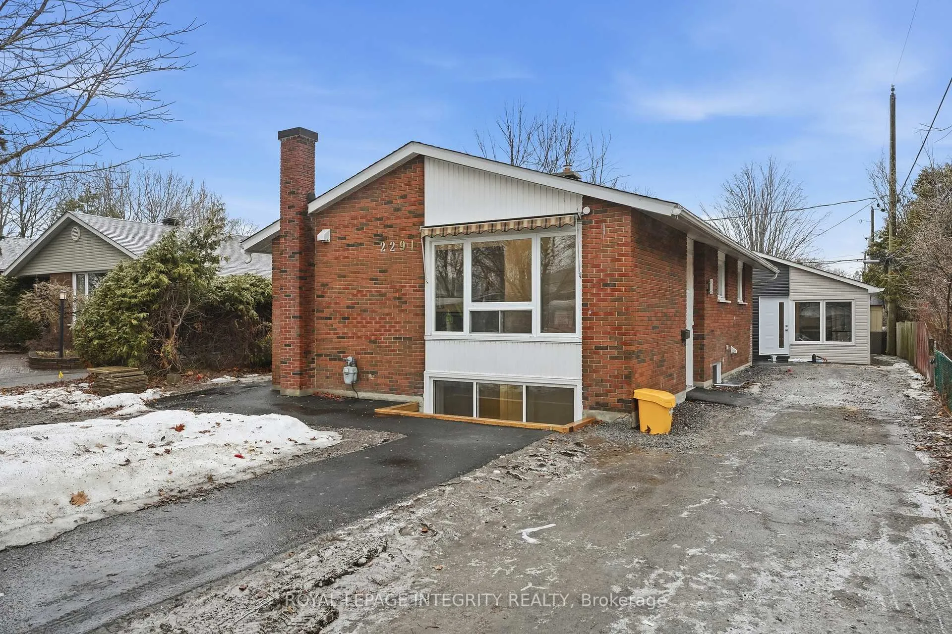 Photo 1 of Unit B, 2291 Badger Crescent, Ottawa, Queensway Terrace South/Ridgeview — HOMEH
