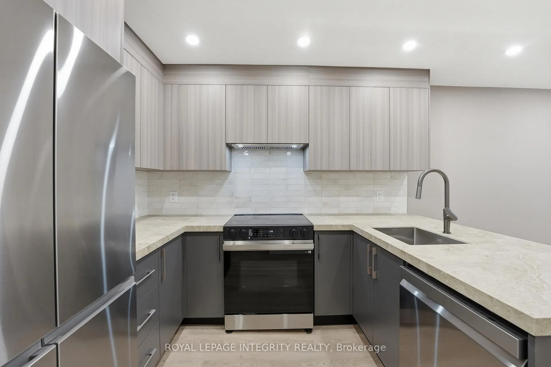 Photo 7 of Unit B, 2291 Badger Crescent, Ottawa, Queensway Terrace South/Ridgeview — HOMEH