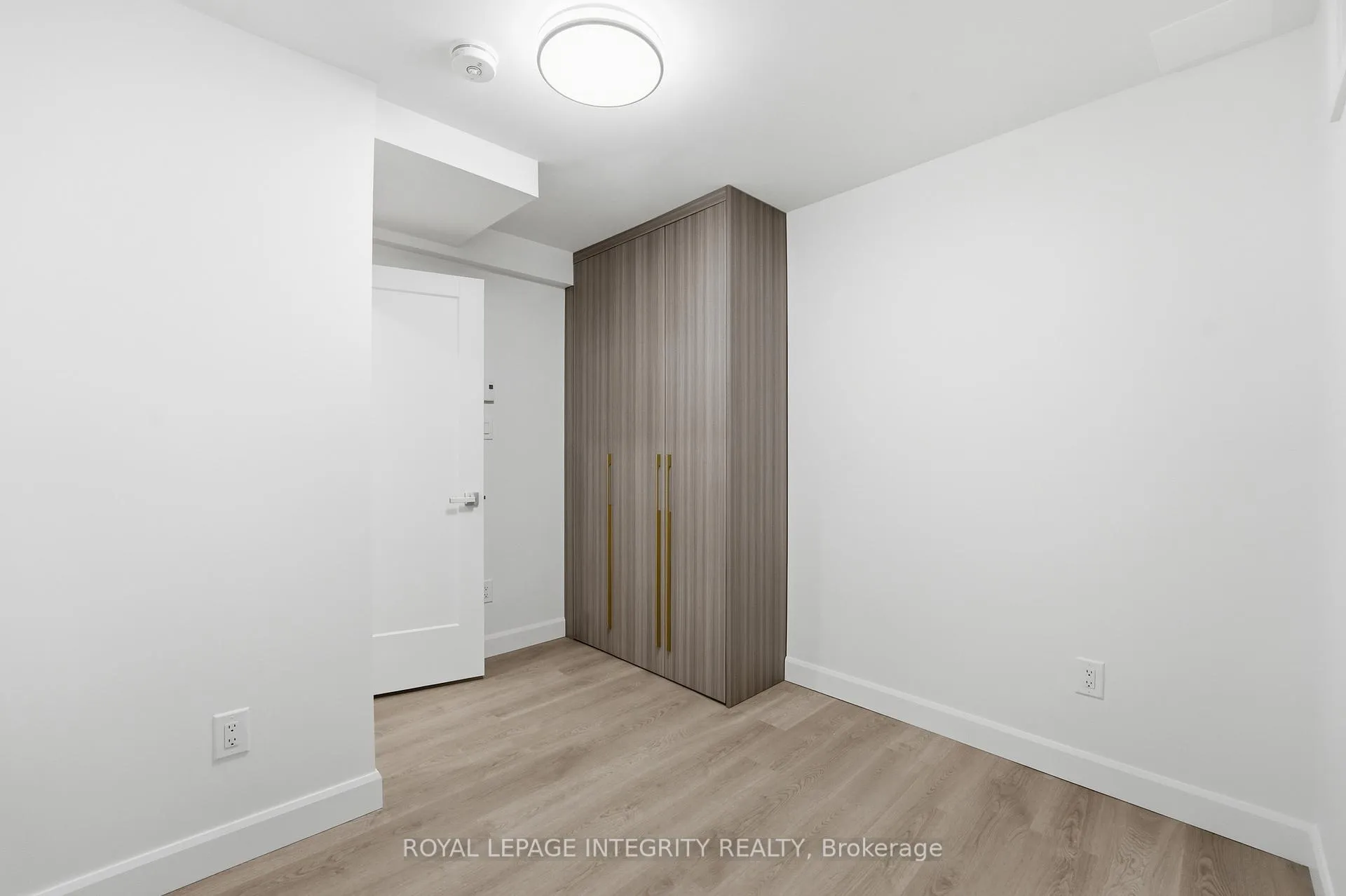 Photo 17 of Unit B, 2291 Badger Crescent, Ottawa, Queensway Terrace South/Ridgeview — HOMEH