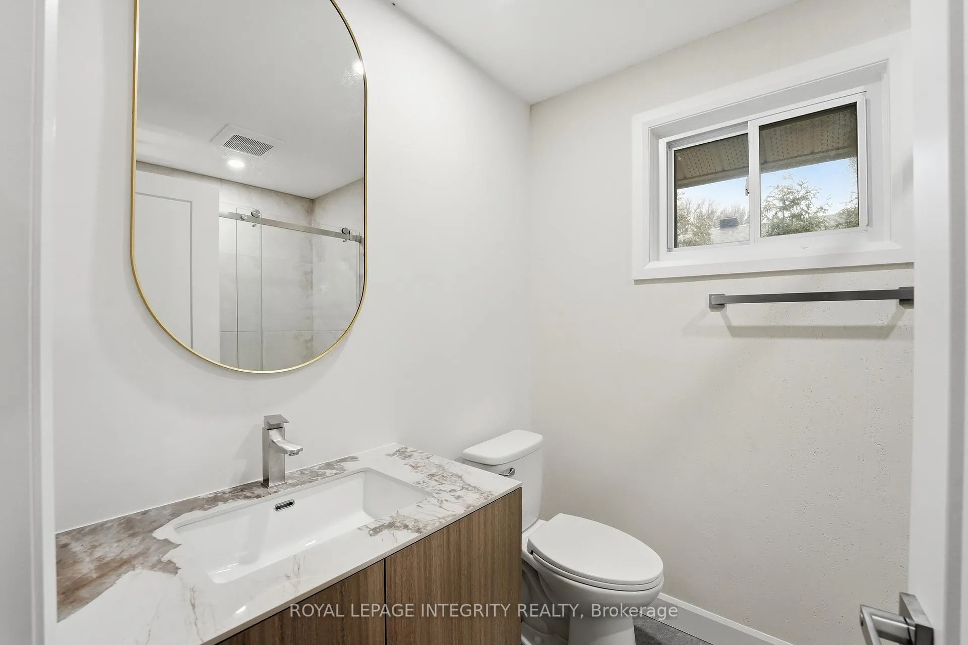 Photo 16 of Unit A, 2291 Badger Crescent, Ottawa, Queensway Terrace South/Ridgeview — HOMEH
