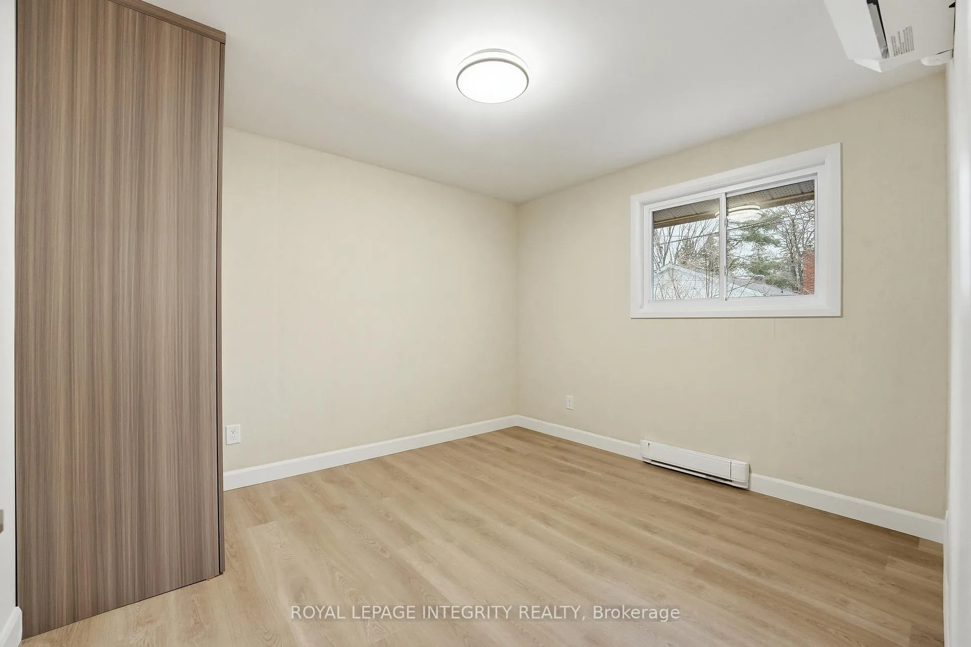 Photo 18 of Unit A, 2291 Badger Crescent, Ottawa, Queensway Terrace South/Ridgeview — HOMEH