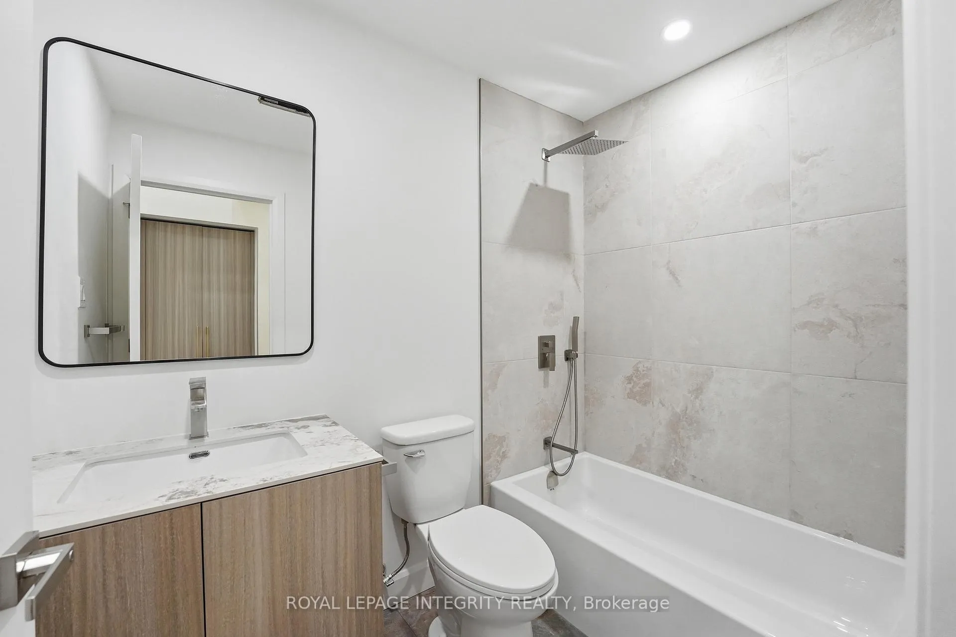 Photo 21 of Unit A, 2291 Badger Crescent, Ottawa, Queensway Terrace South/Ridgeview — HOMEH