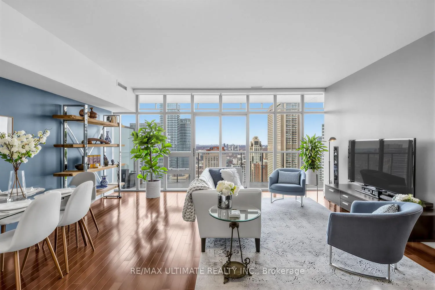 Photo 1 of Unit 3206, 33 Charles Street E, Toronto, Church-Yonge Corridor — HOMEH