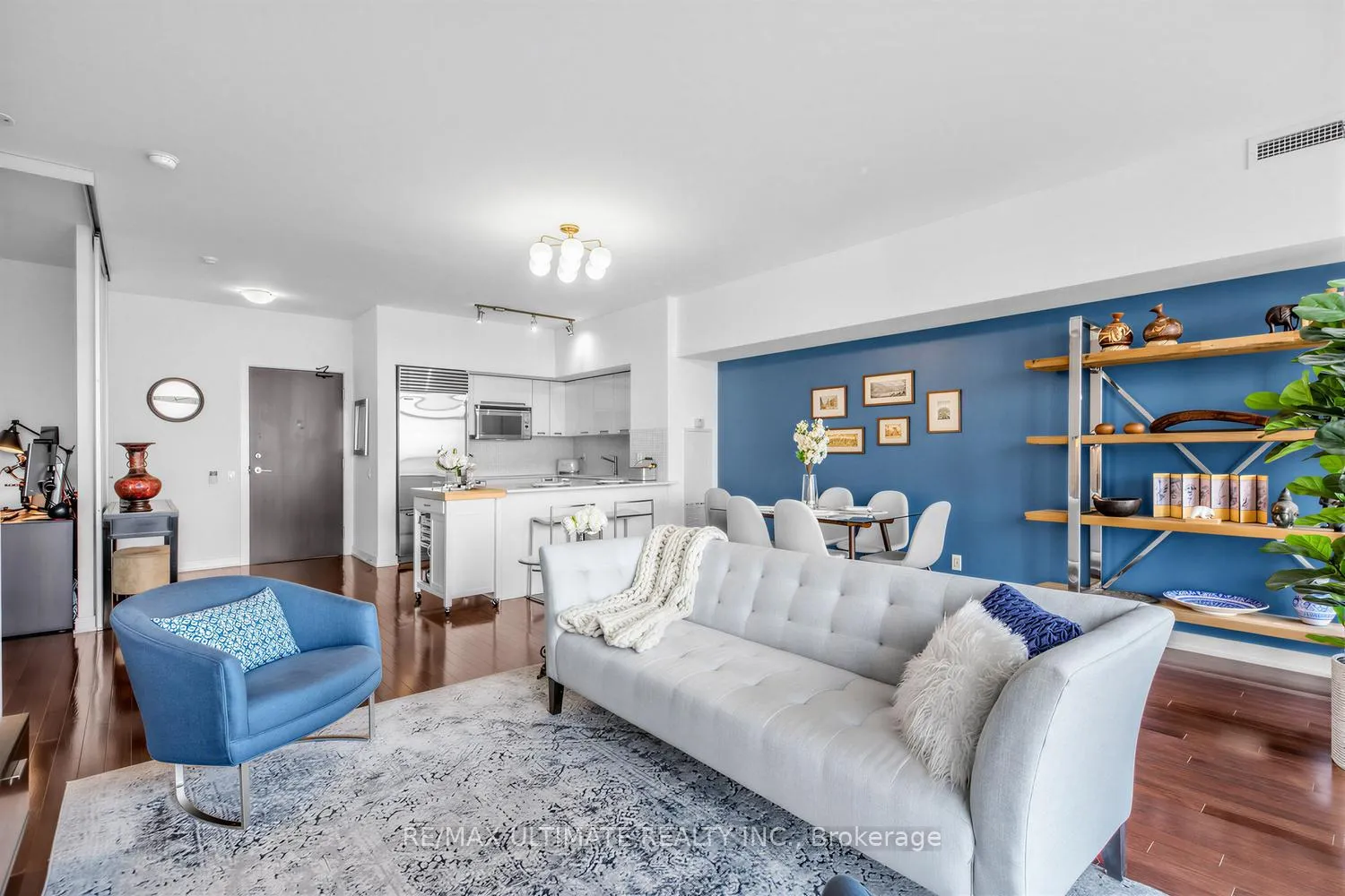 Photo 7 of Unit 3206, 33 Charles Street E, Toronto, Church-Yonge Corridor — HOMEH