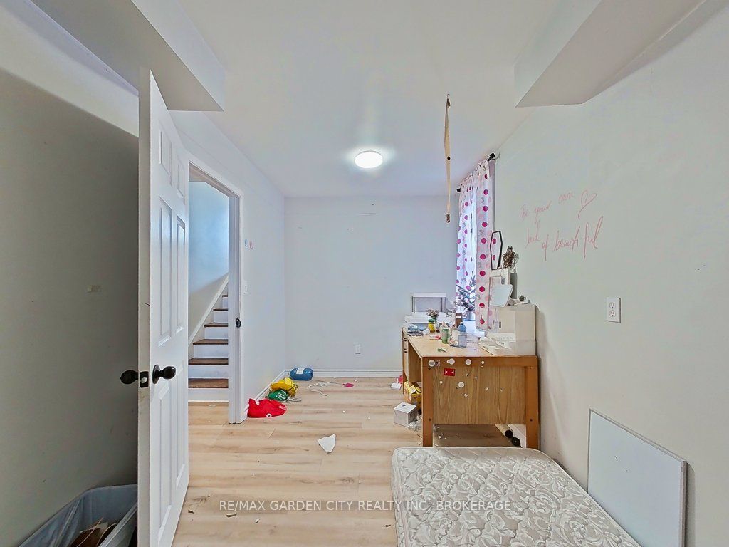 Photo 38 of 105 Tupper Drive, Thorold, Confederation Heights — HOMEH