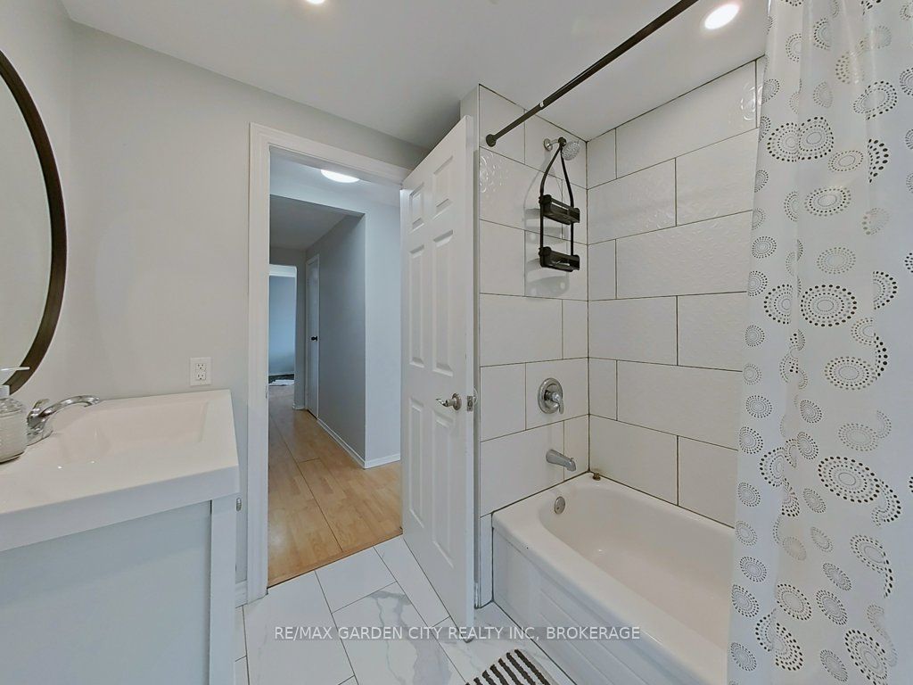 Photo 33 of 105 Tupper Drive, Thorold, Confederation Heights — HOMEH