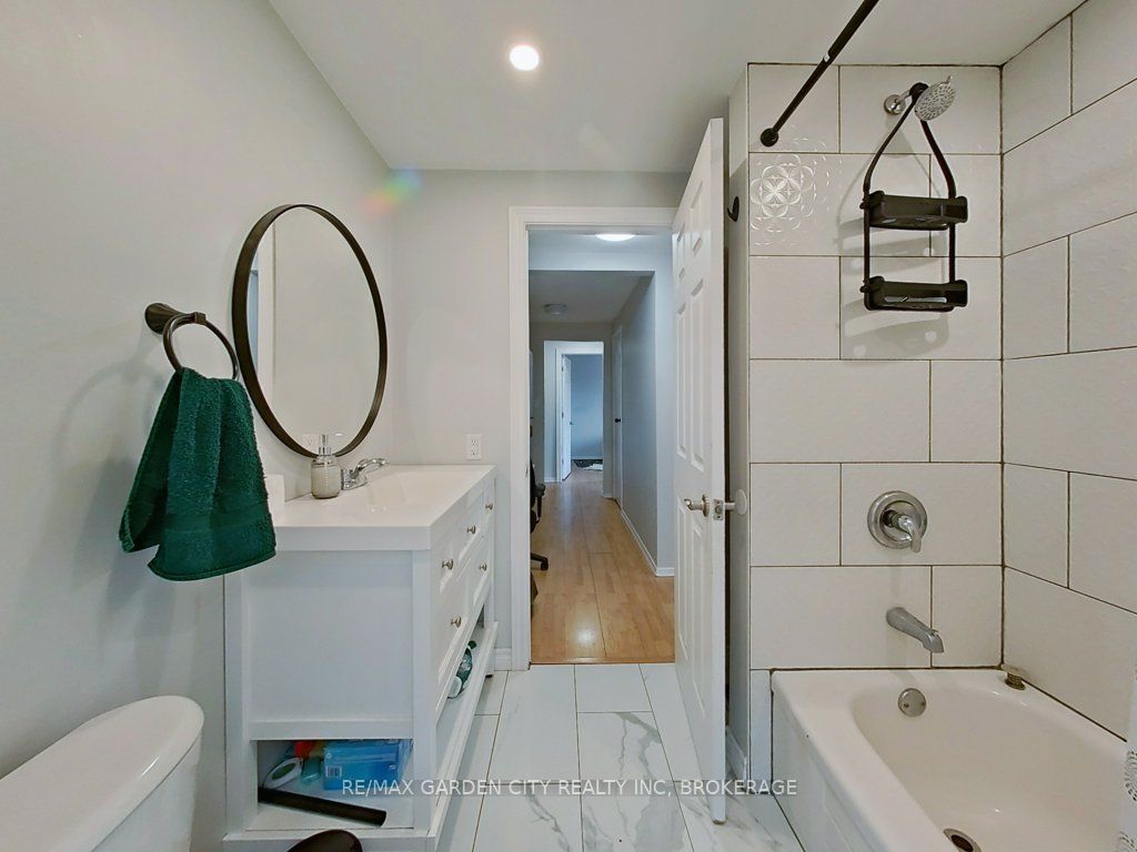 Photo 31 of 105 Tupper Drive, Thorold, Confederation Heights — HOMEH