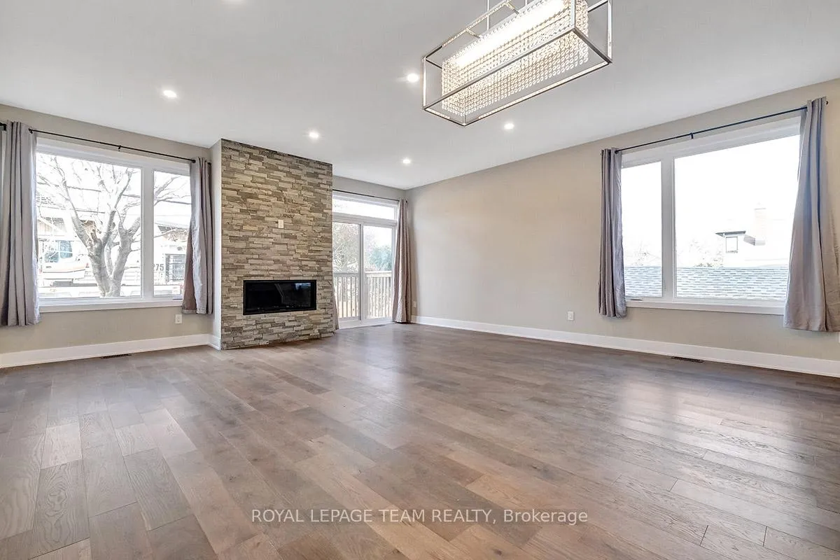Photo 12 of 1307 Thames Street, Ottawa, Carlington — HOMEH