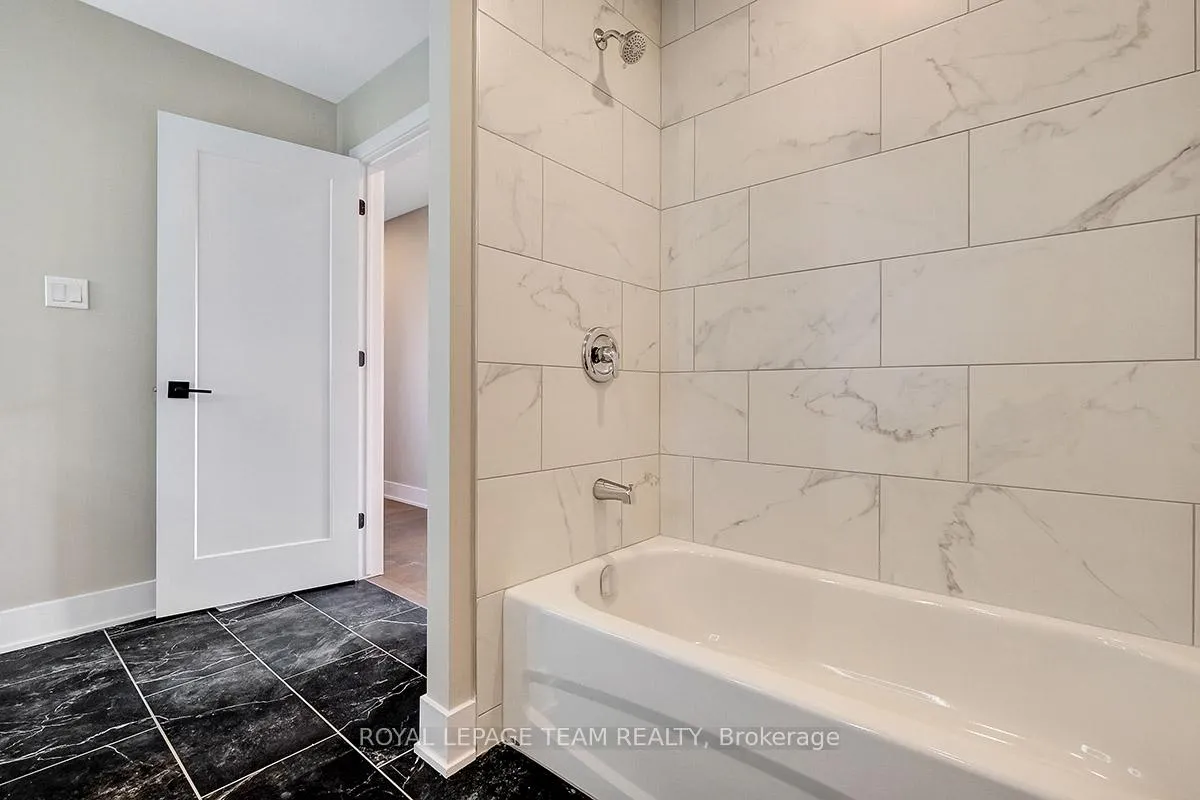 Photo 28 of 1307 Thames Street, Ottawa, Carlington — HOMEH