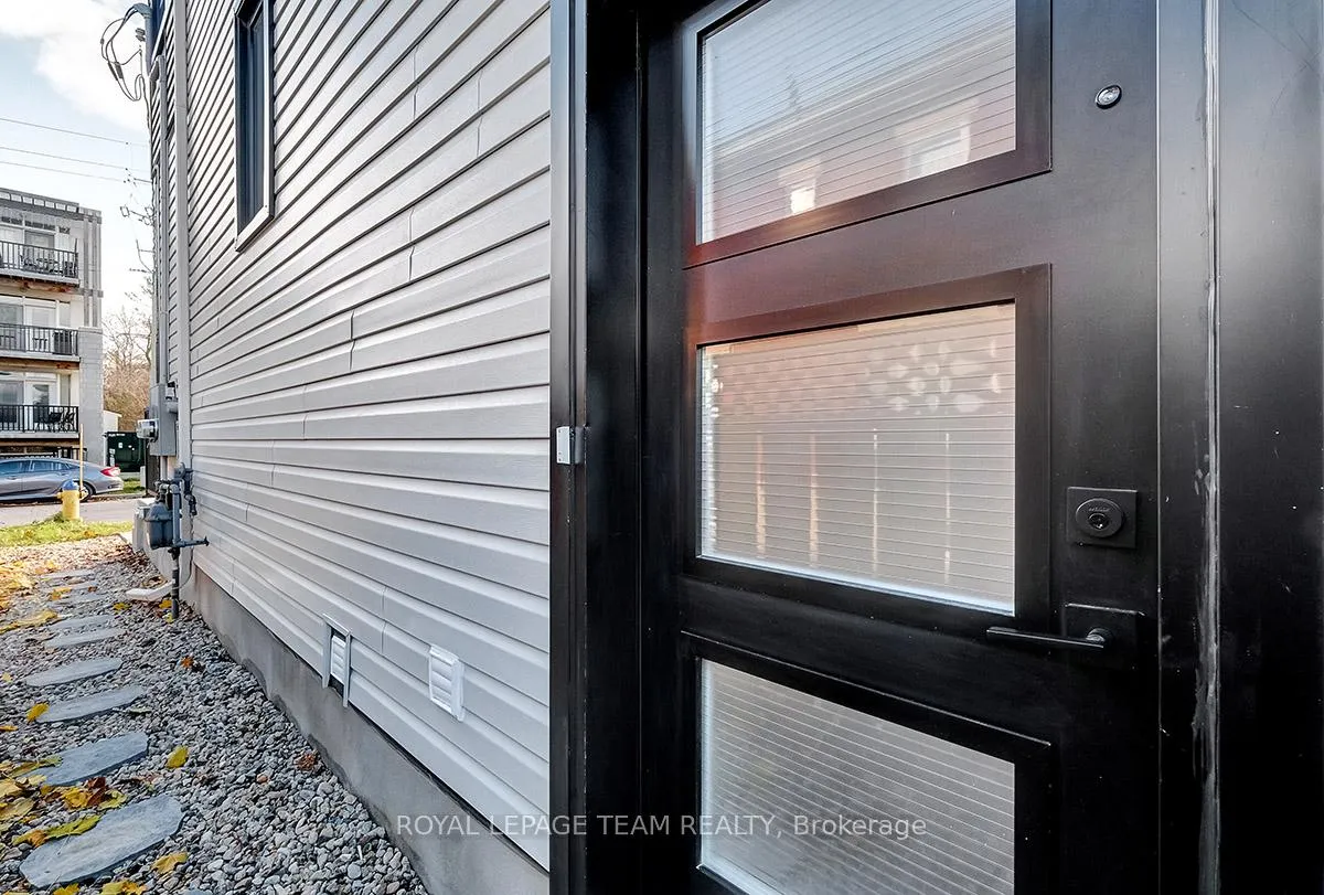 Photo 31 of 1307 Thames Street, Ottawa, Carlington — HOMEH