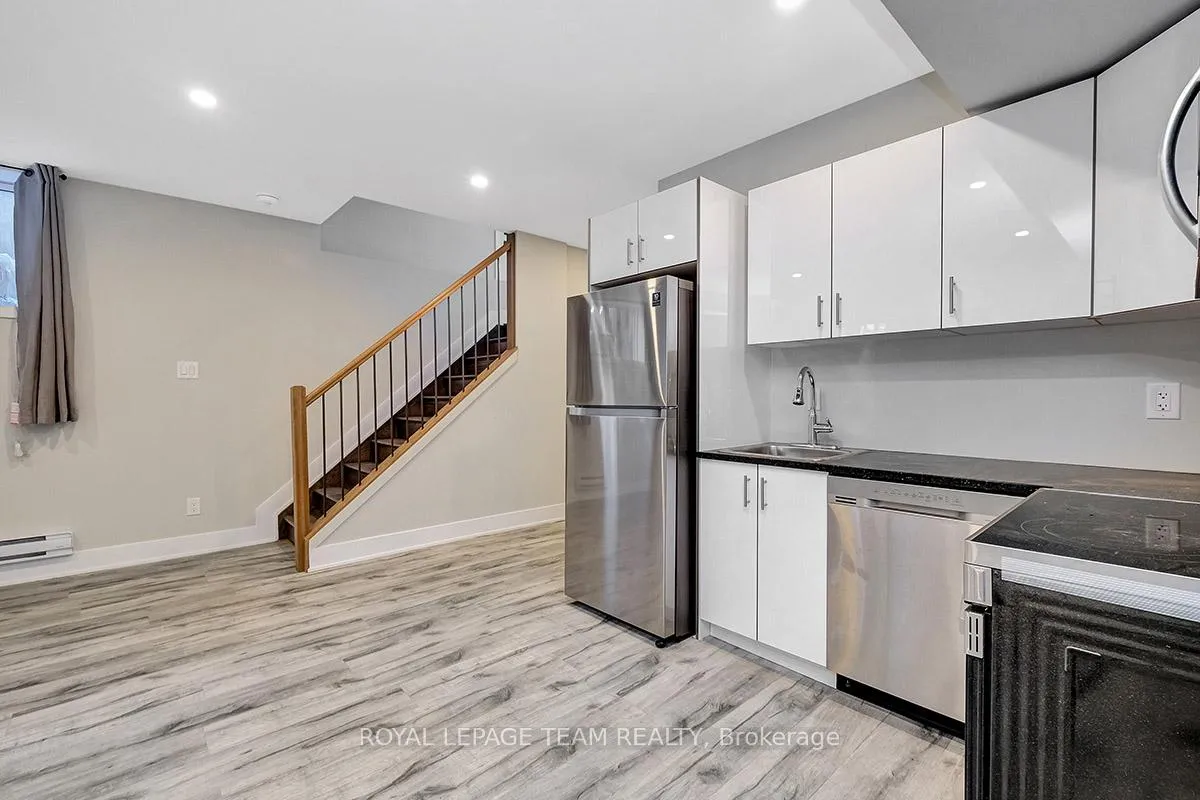 Photo 37 of 1307 Thames Street, Ottawa, Carlington — HOMEH