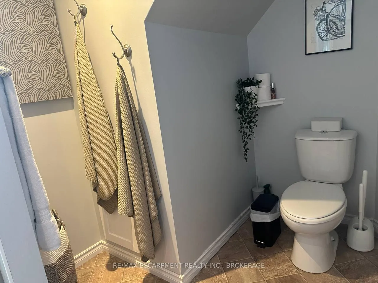 Photo 15 of Unit Lower, 253 East 44TH Street, Hamilton, Hampton Heights — HOMEH