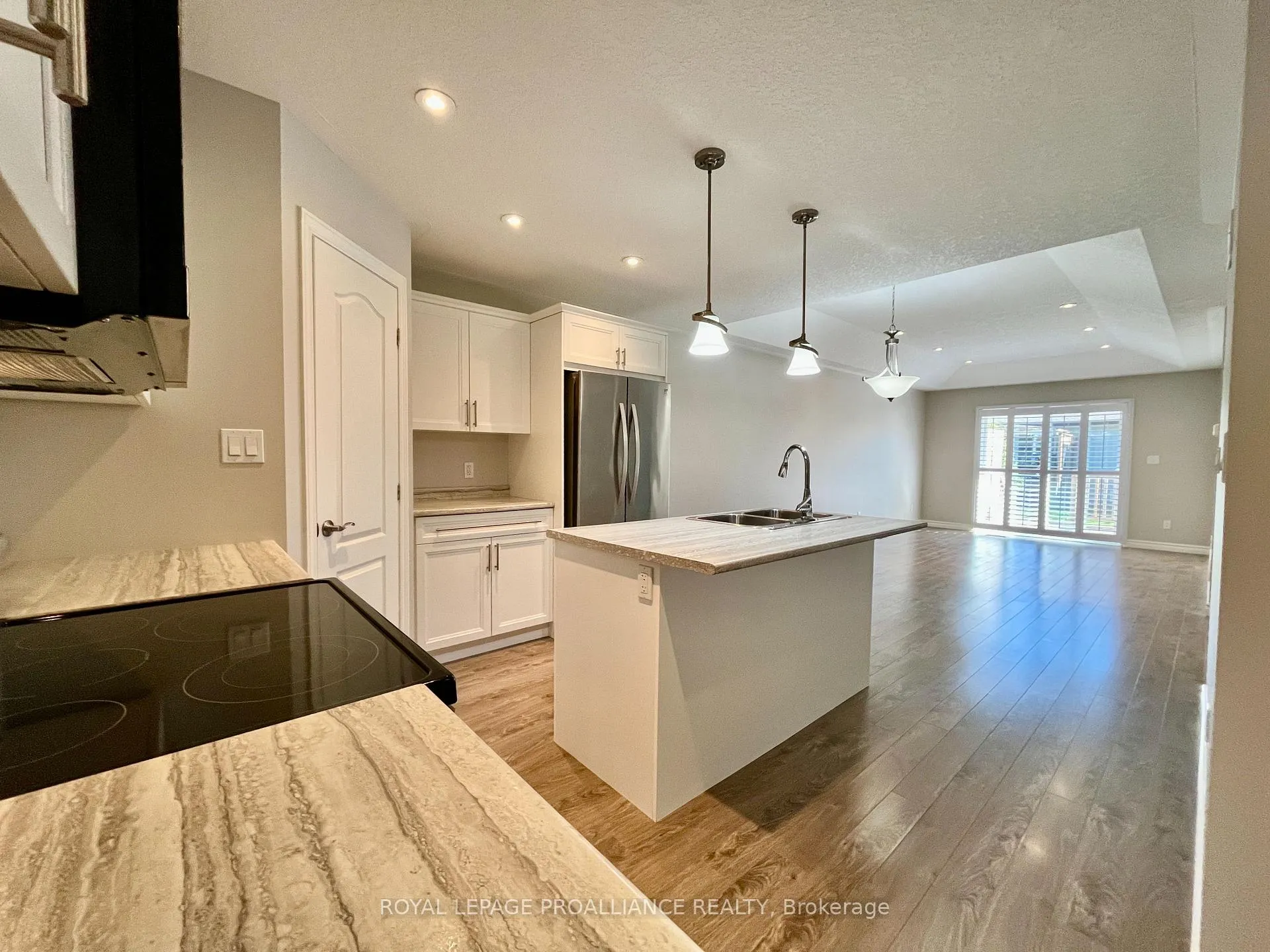 Photo 10 of 71 Dorchester Drive, Prince Edward County, Wellington — HOMEH