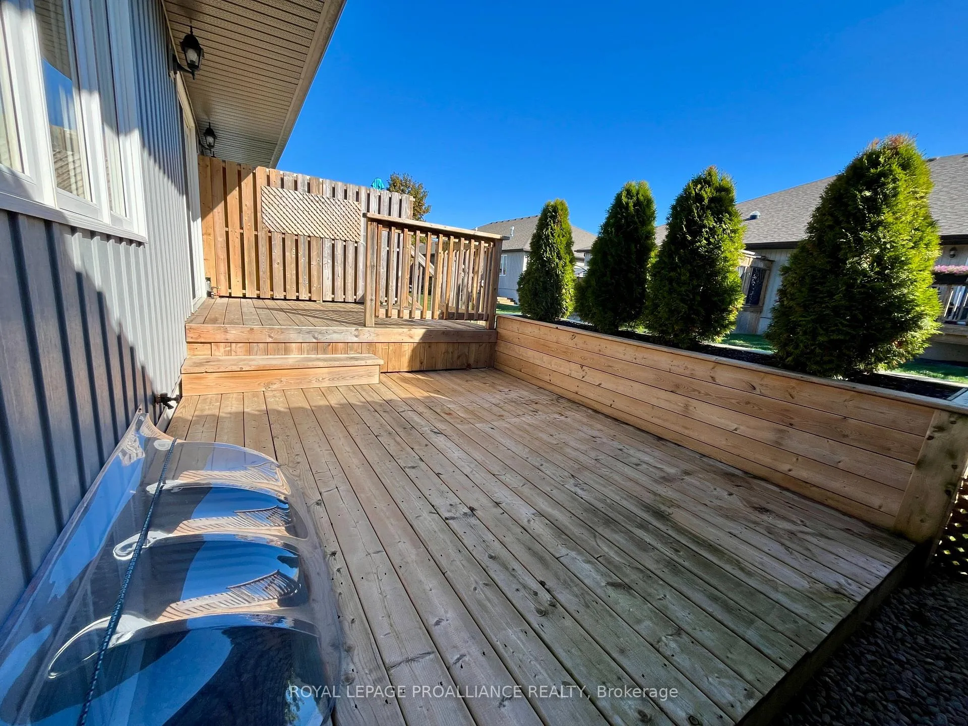 Photo 20 of 71 Dorchester Drive, Prince Edward County, Wellington — HOMEH
