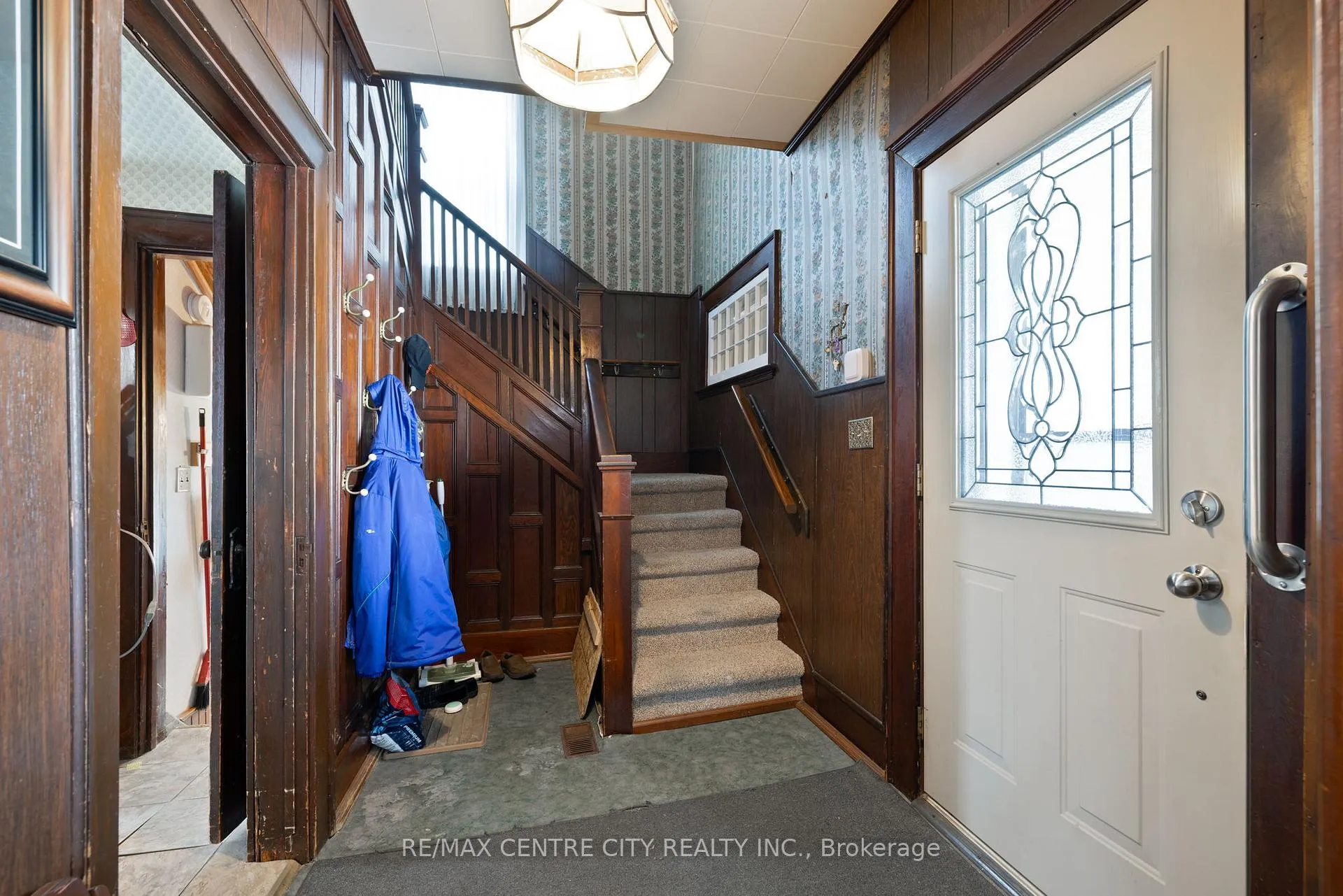 Photo 13 of 14 James Street, Strathroy-Caradoc, NW — HOMEH
