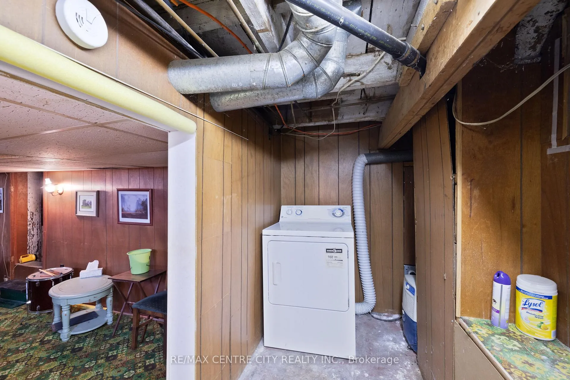 Photo 28 of 14 James Street, Strathroy-Caradoc, NW — HOMEH