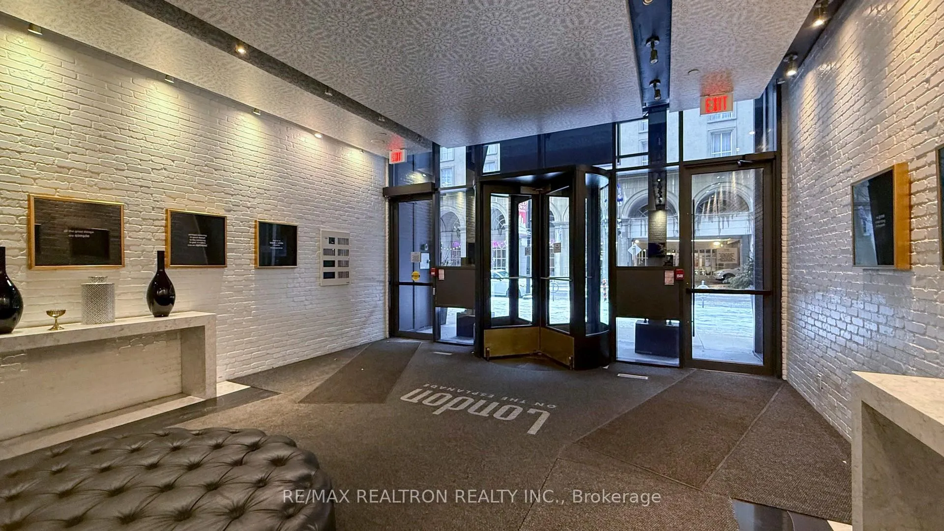 Photo 5 of Unit 709, 38 The Esplanade, Toronto, Waterfront Communities — HOMEH