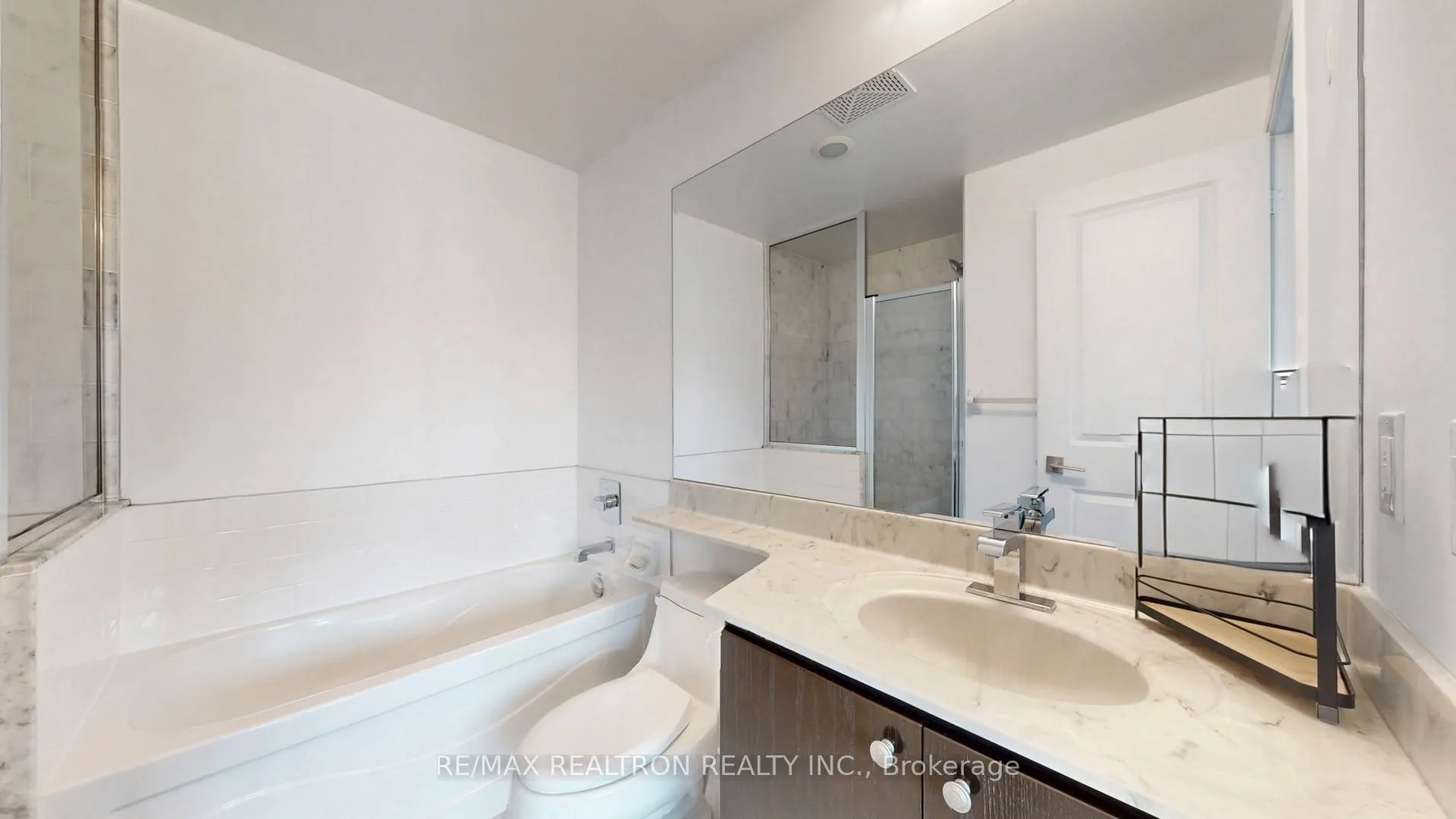 Photo 21 of Unit 709, 38 The Esplanade, Toronto, Waterfront Communities — HOMEH
