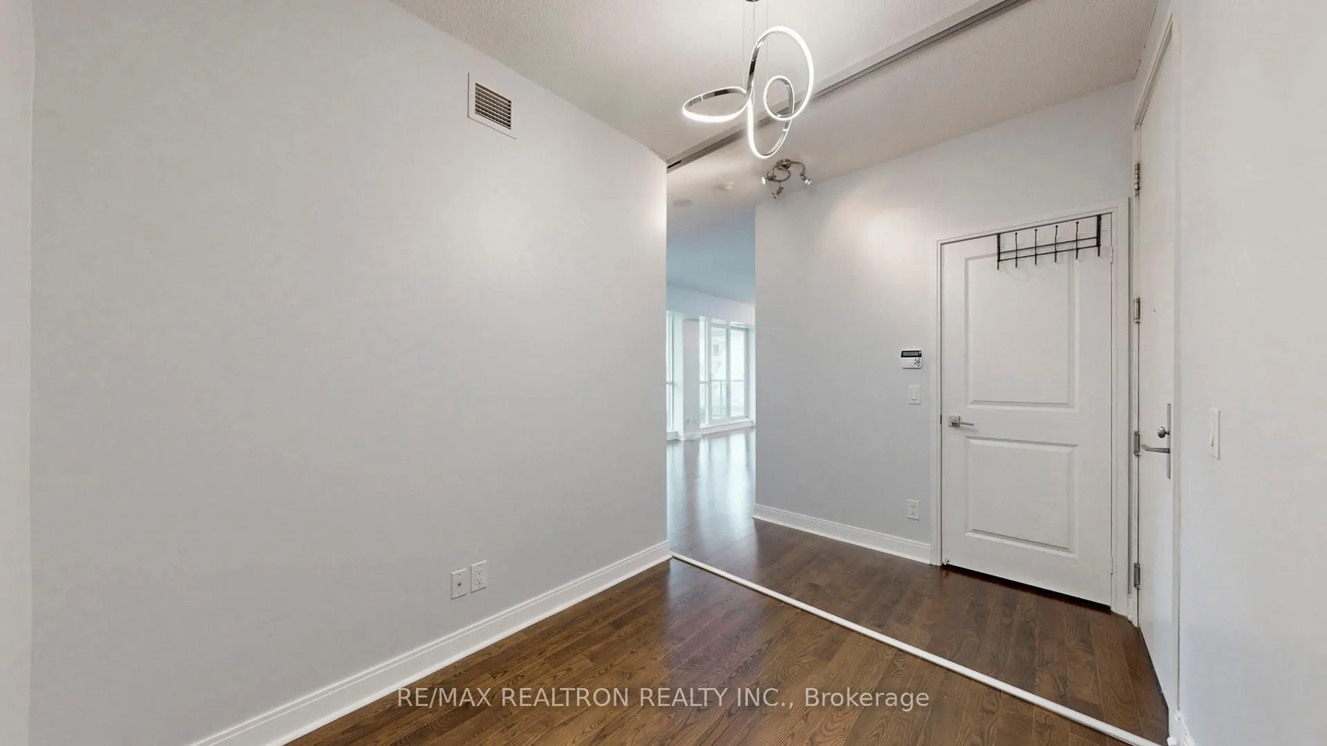 Photo 25 of Unit 709, 38 The Esplanade, Toronto, Waterfront Communities — HOMEH