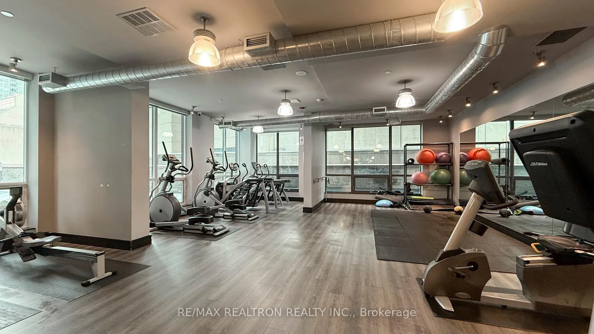 Photo 39 of Unit 709, 38 The Esplanade, Toronto, Waterfront Communities — HOMEH