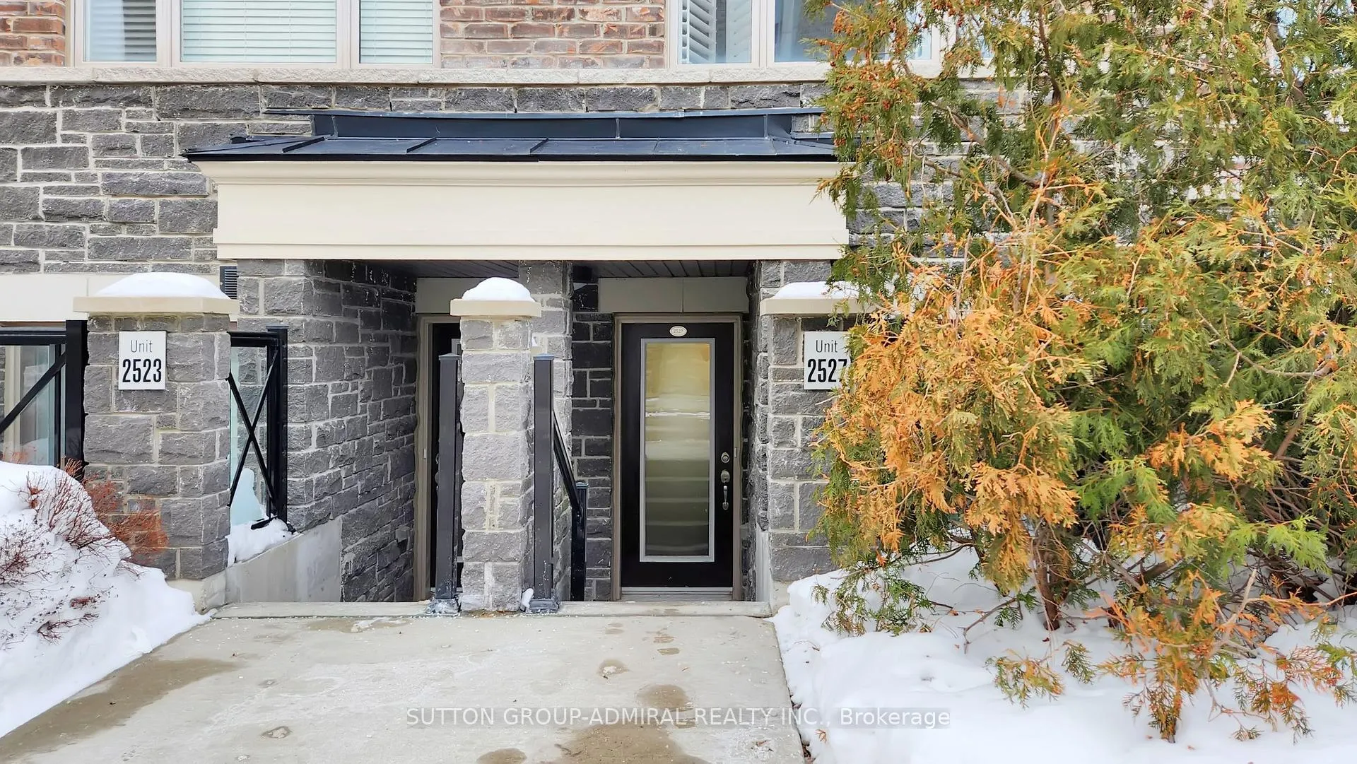 Photo 3 of Unit 2527, 30 Westmeath Lane, Markham, Cornell — HOMEH
