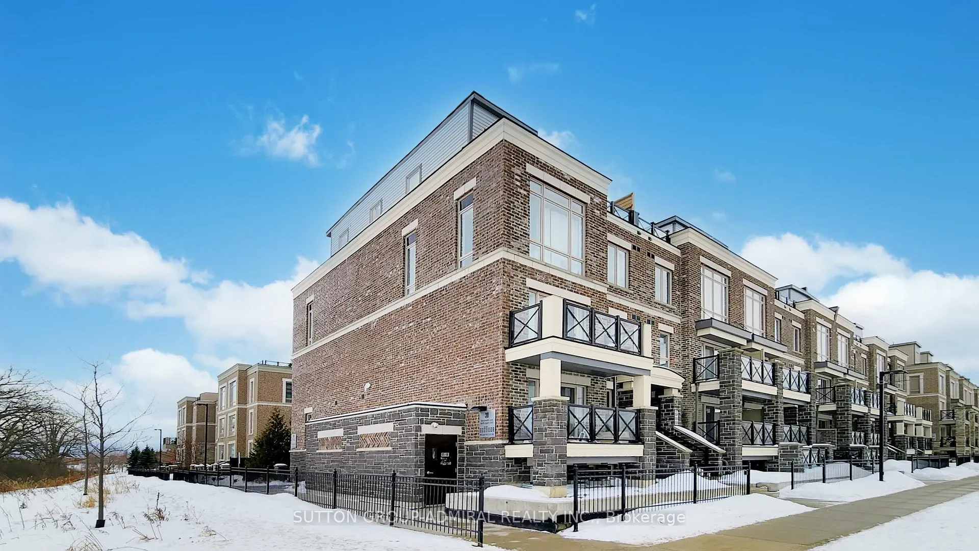 Photo 31 of Unit 2527, 30 Westmeath Lane, Markham, Cornell — HOMEH