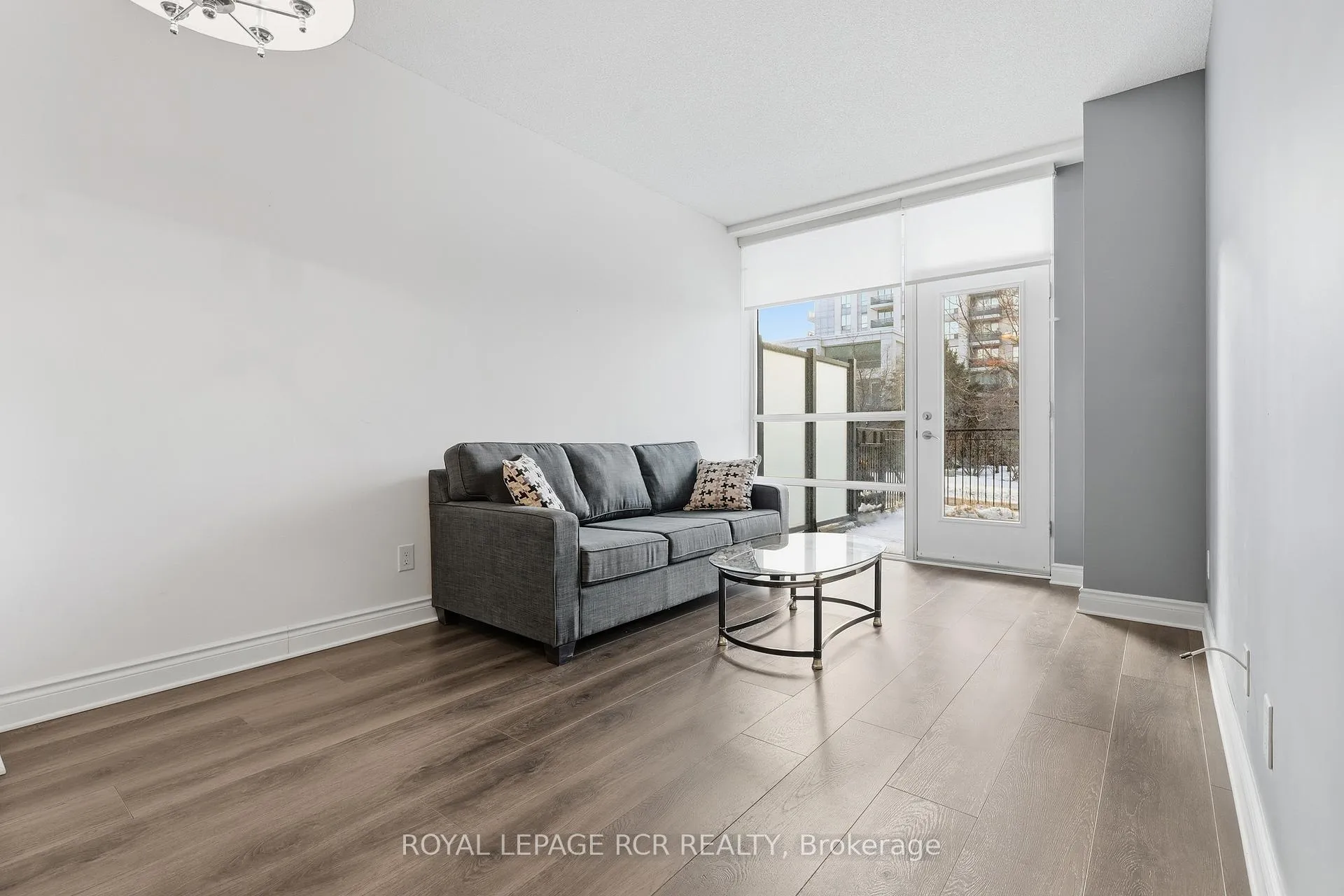 Photo 8 of Unit 109, 30 North Park Road, Vaughan, Beverley Glen — HOMEH