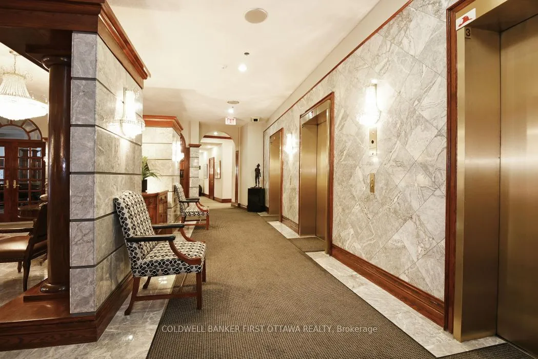 Photo 3 of Unit 2702, 1480 Riverside Drive, Ottawa, Riverview Park — HOMEH