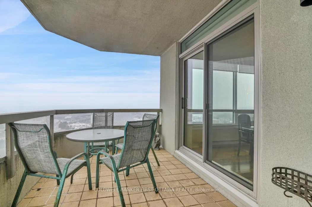 Photo 16 of Unit 2702, 1480 Riverside Drive, Ottawa, Riverview Park — HOMEH