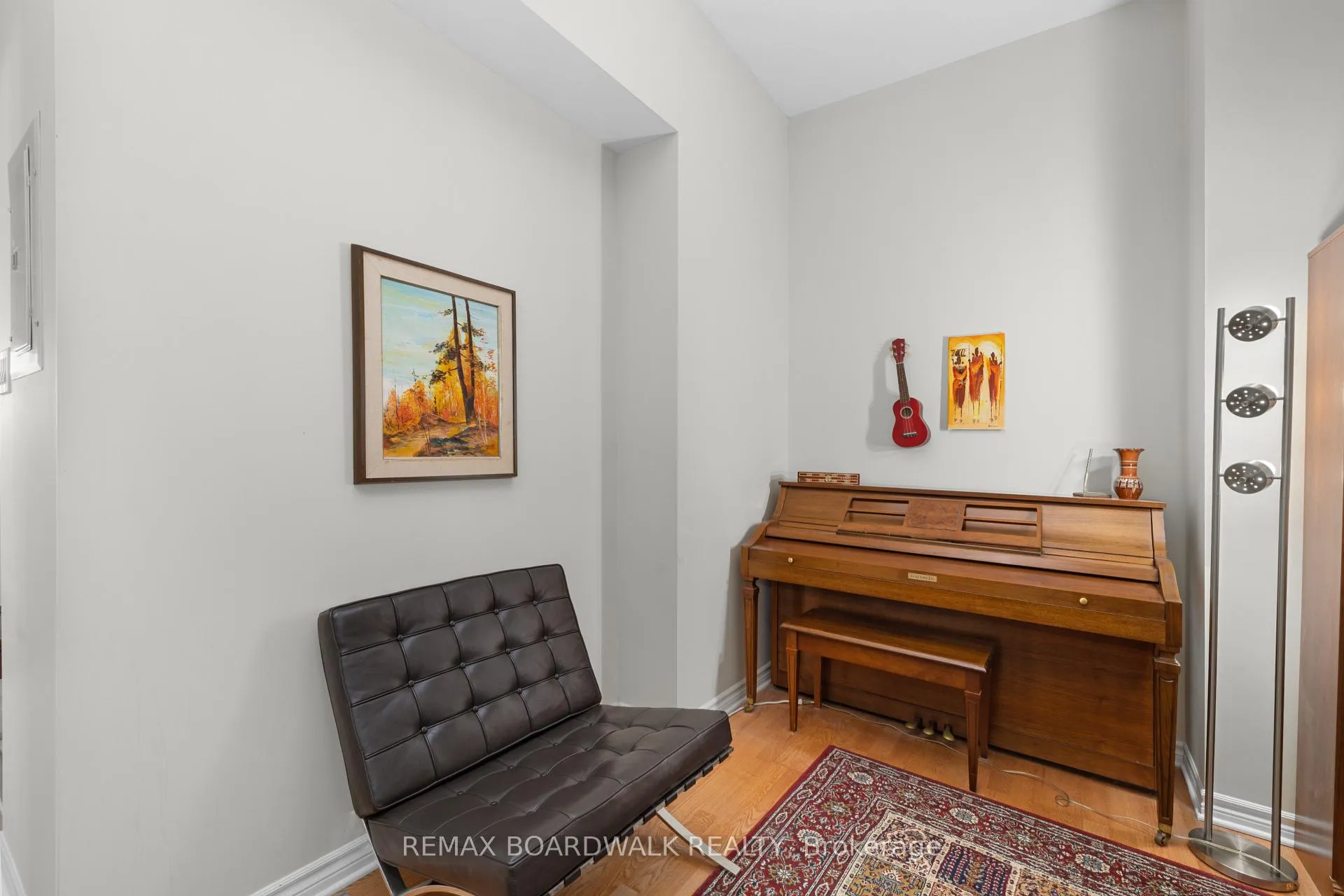 Photo 6 of Unit 1004, 314 Central Park Drive, Ottawa, Central Park — HOMEH