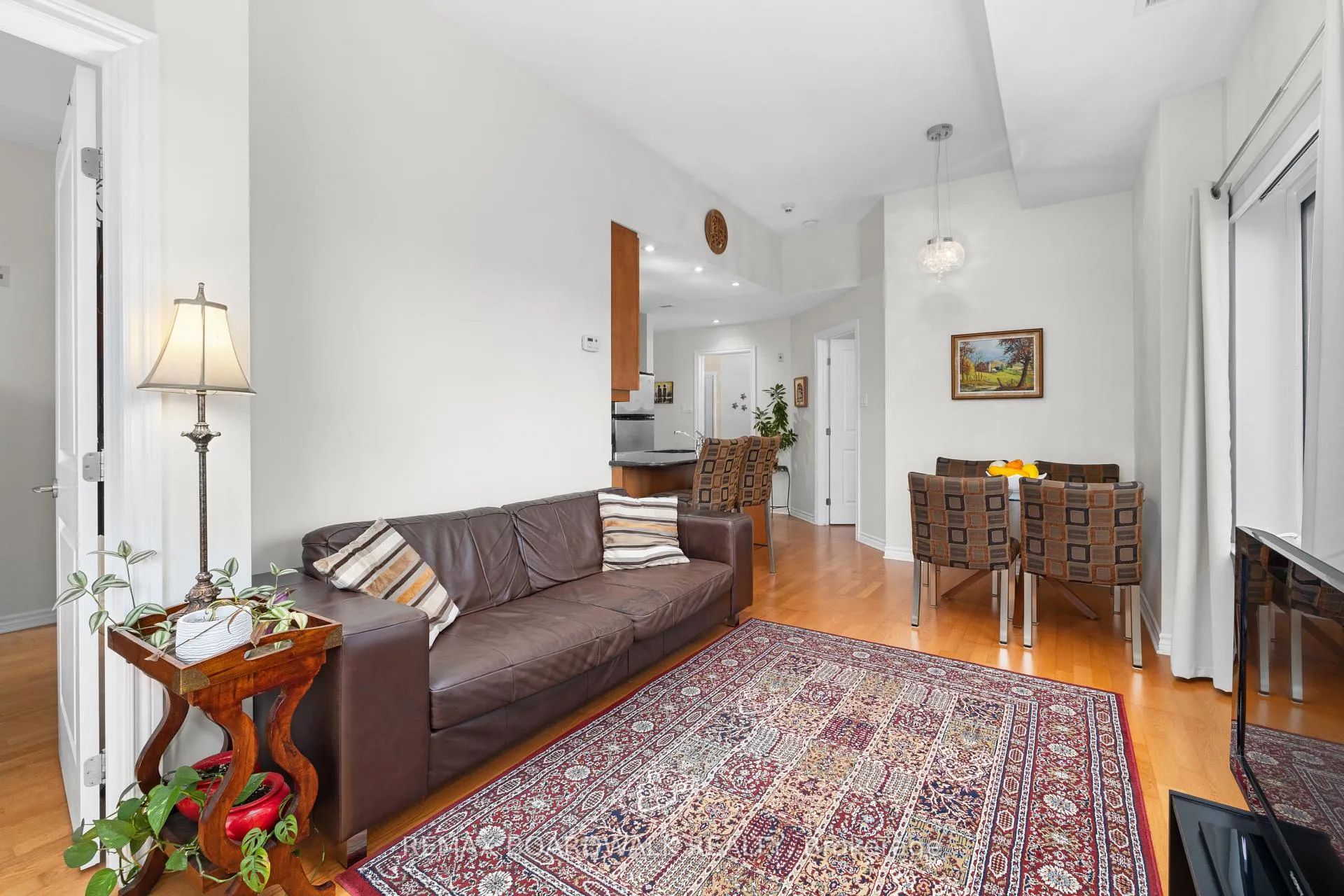 Photo 15 of Unit 1004, 314 Central Park Drive, Ottawa, Central Park — HOMEH