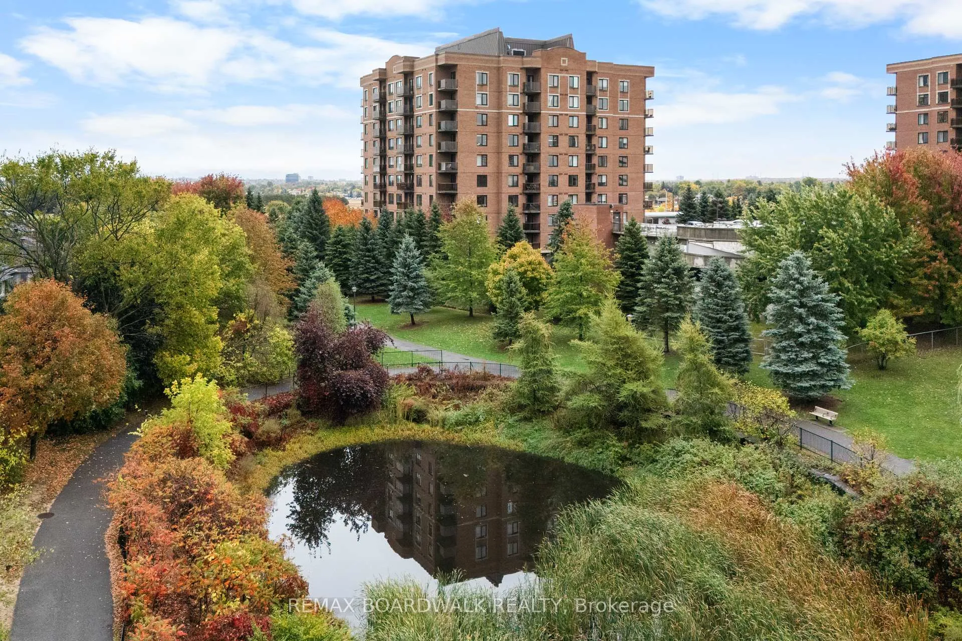 Photo 38 of Unit 1004, 314 Central Park Drive, Ottawa, Central Park — HOMEH