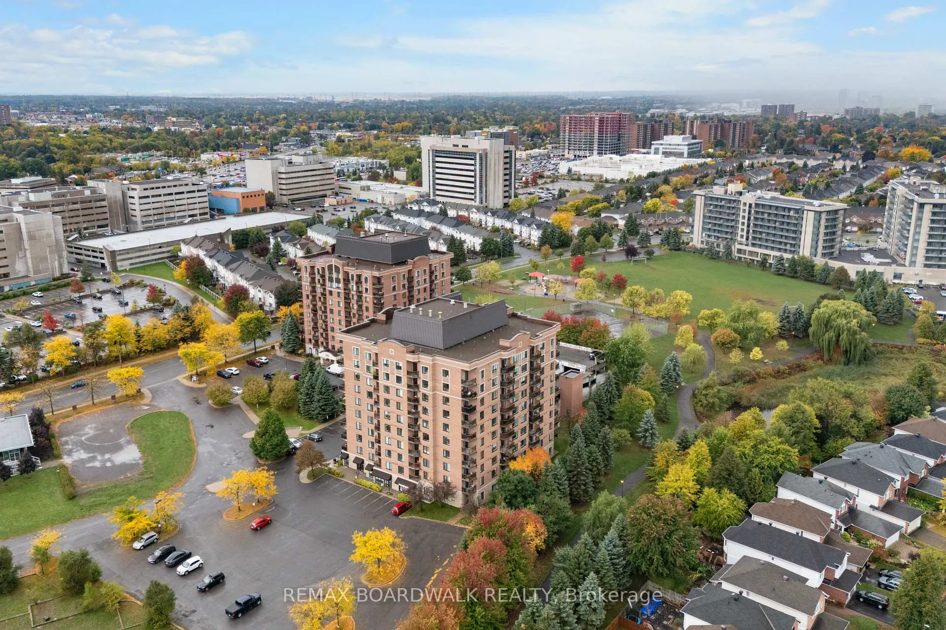 Photo 41 of Unit 1004, 314 Central Park Drive, Ottawa, Central Park — HOMEH